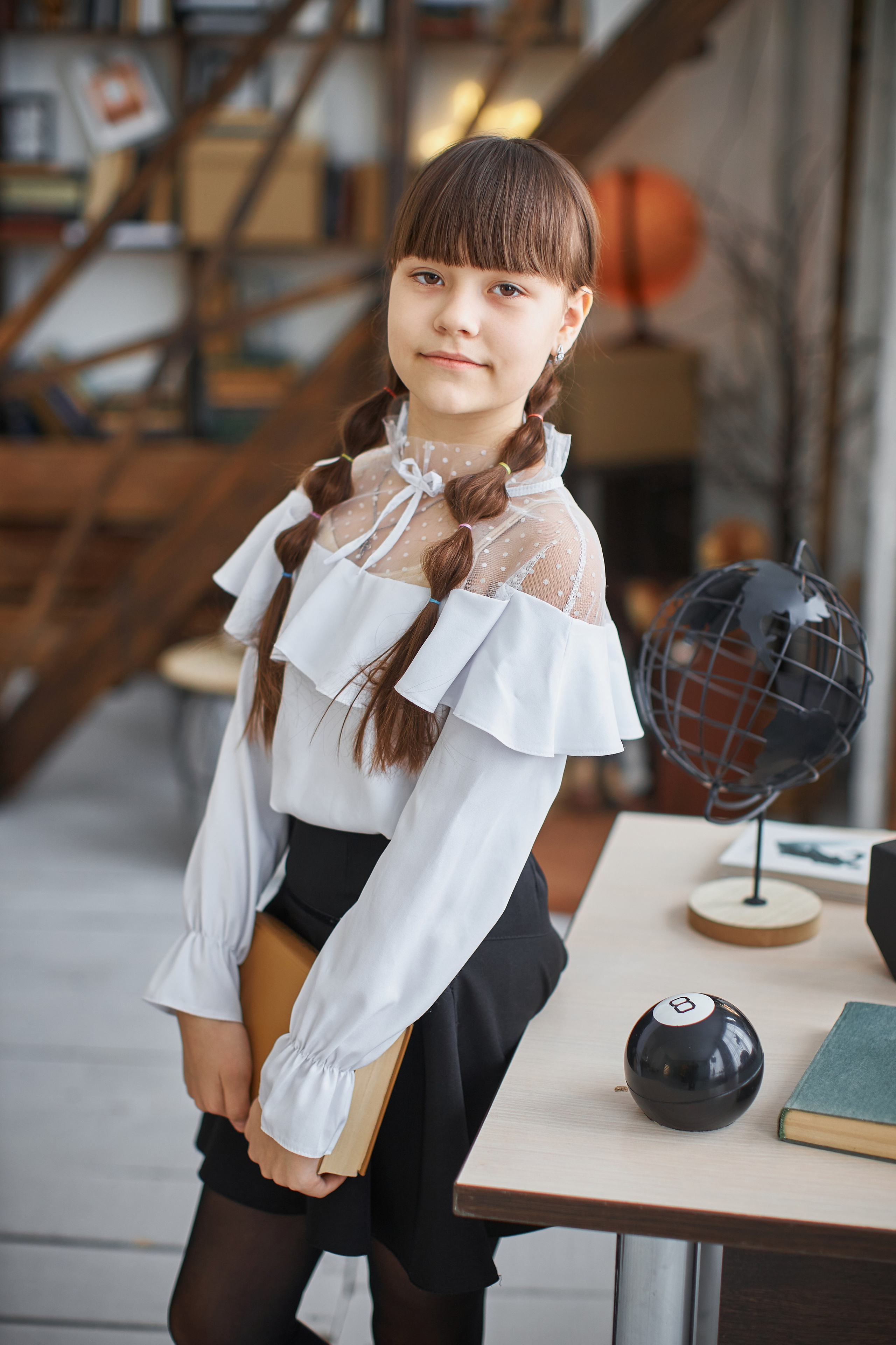 Портреты. Выпускные альбомы в городе Курган для всех