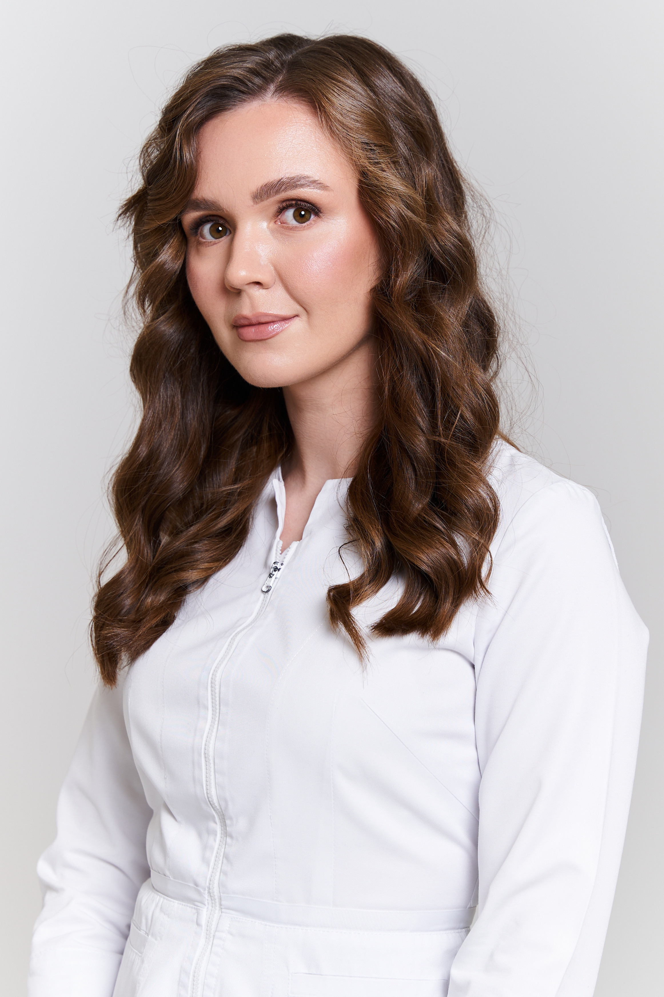 Стоматология Диомид. Фотограф для брендов одежды и маркетплейсов в Москве Рита Винтер