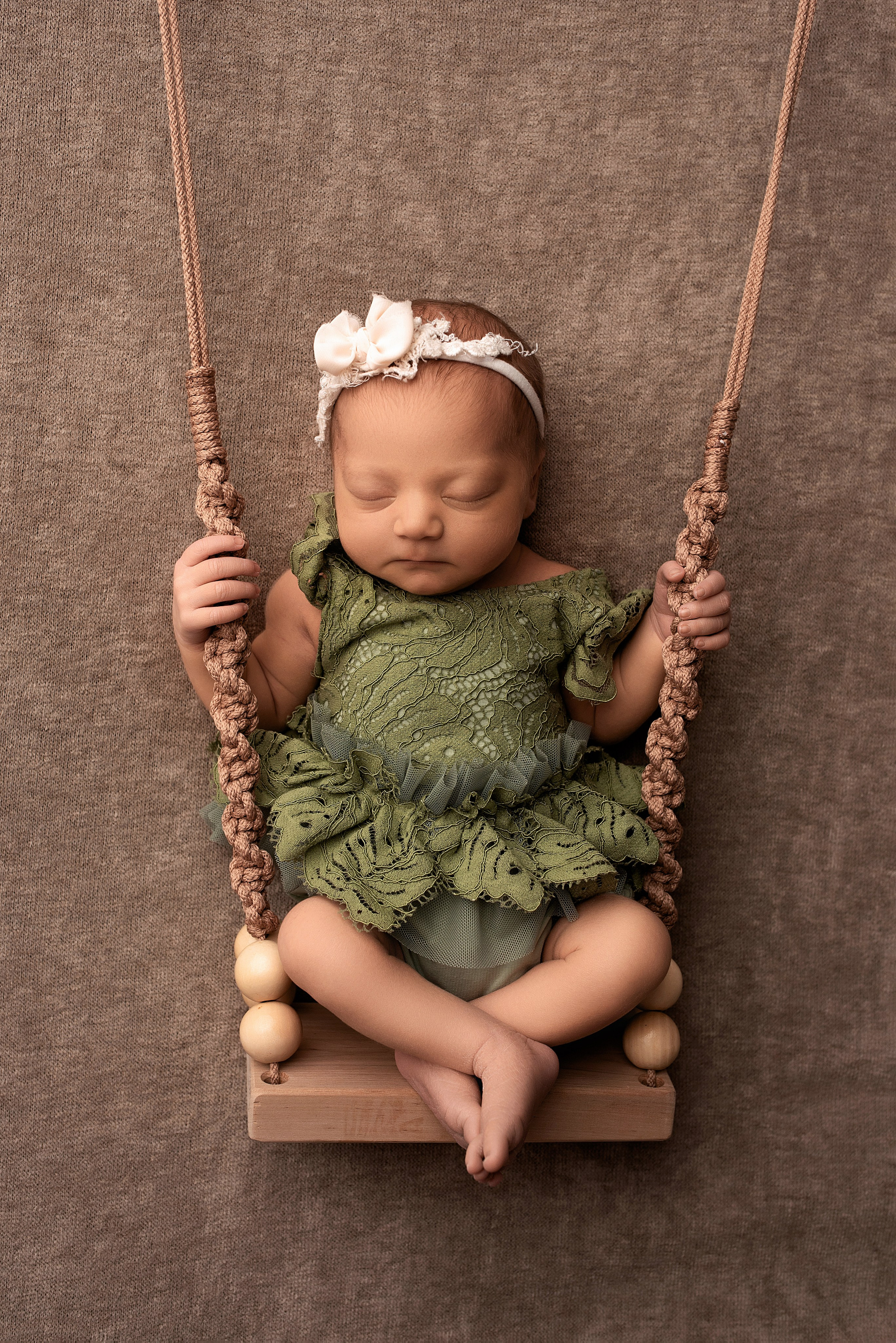 Новорождённые девочки. Детский фотограф новорождённых в Минске Боровик Екатерина