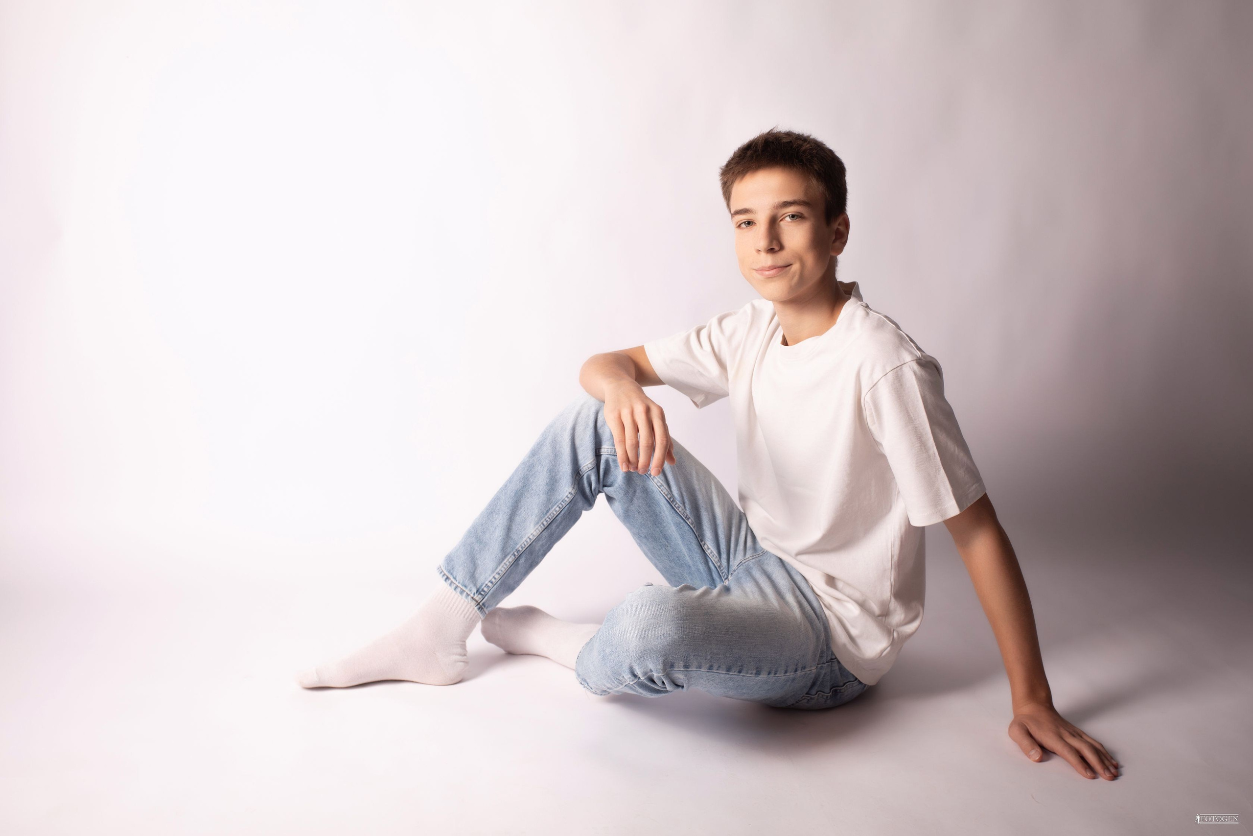 Фотосессия Мальчиков до 14 лет в Студии — Fotogen. Интерьерная фотостудия FOTOGEN г. Краснодар