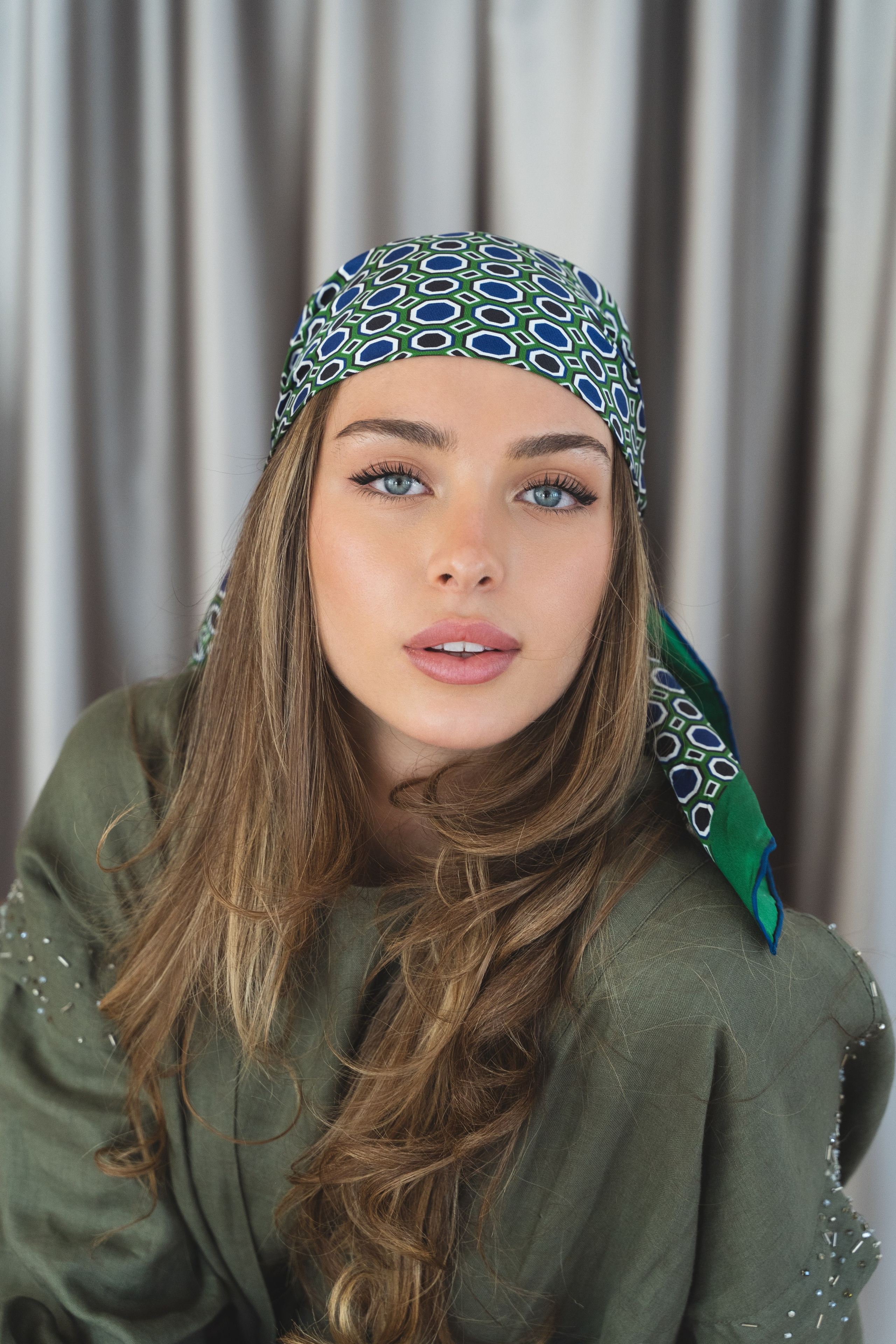 Escarfo. Амина Абасова — индивидуальный фотограф в Махачкале, Дагестан