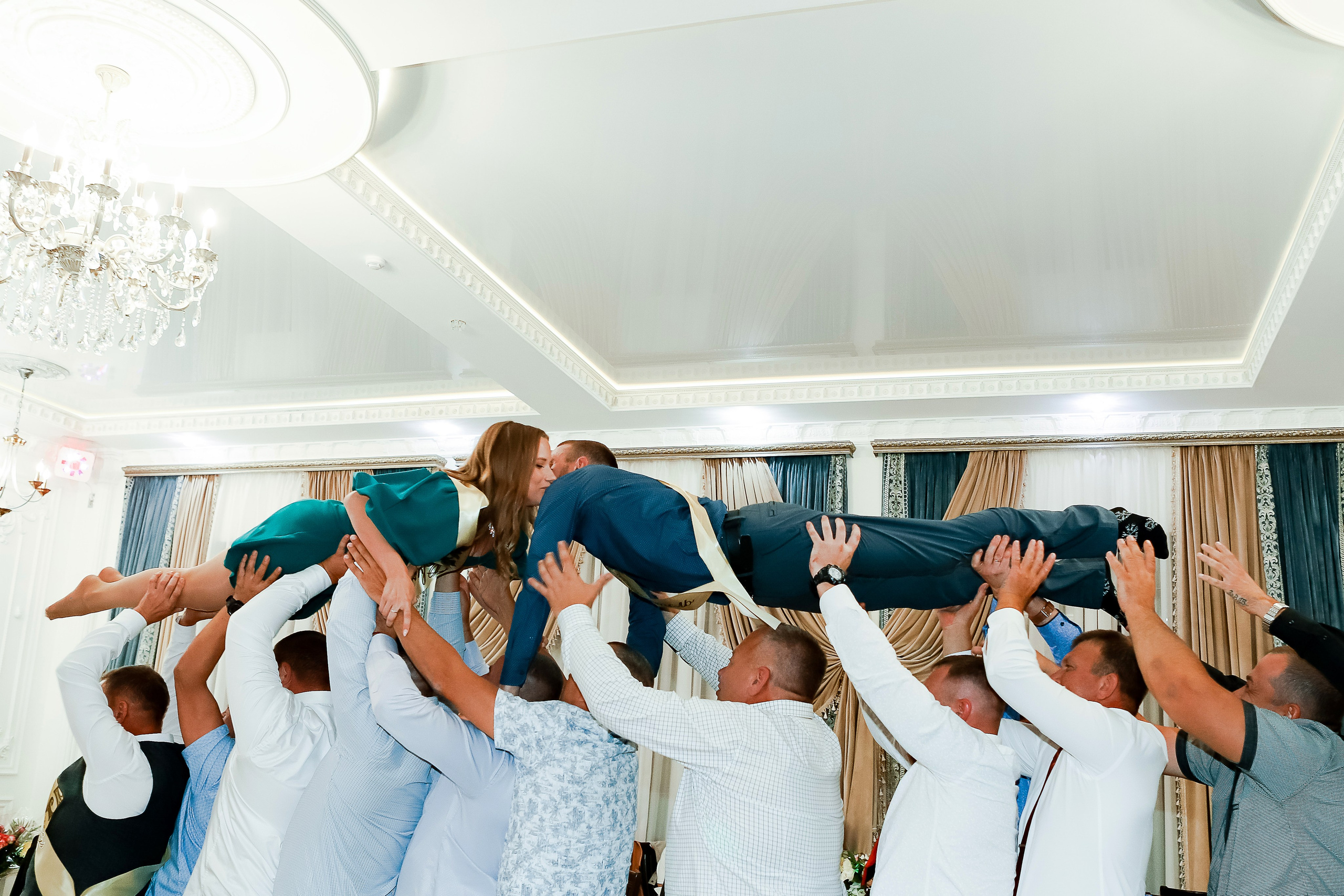 Юлия и Сергей. Свадебный фотограф Евгения Фролова г. Каменск-Шахтинский, Донецк, Ростов