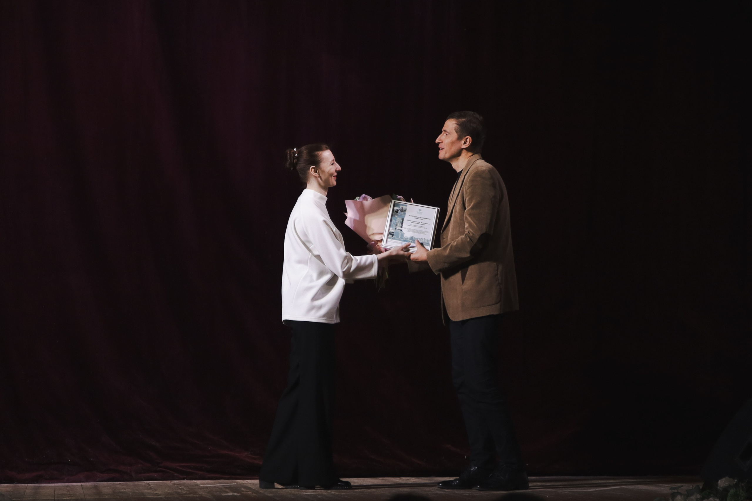 Фотоотчет с награждения стипендиатов города Липецка