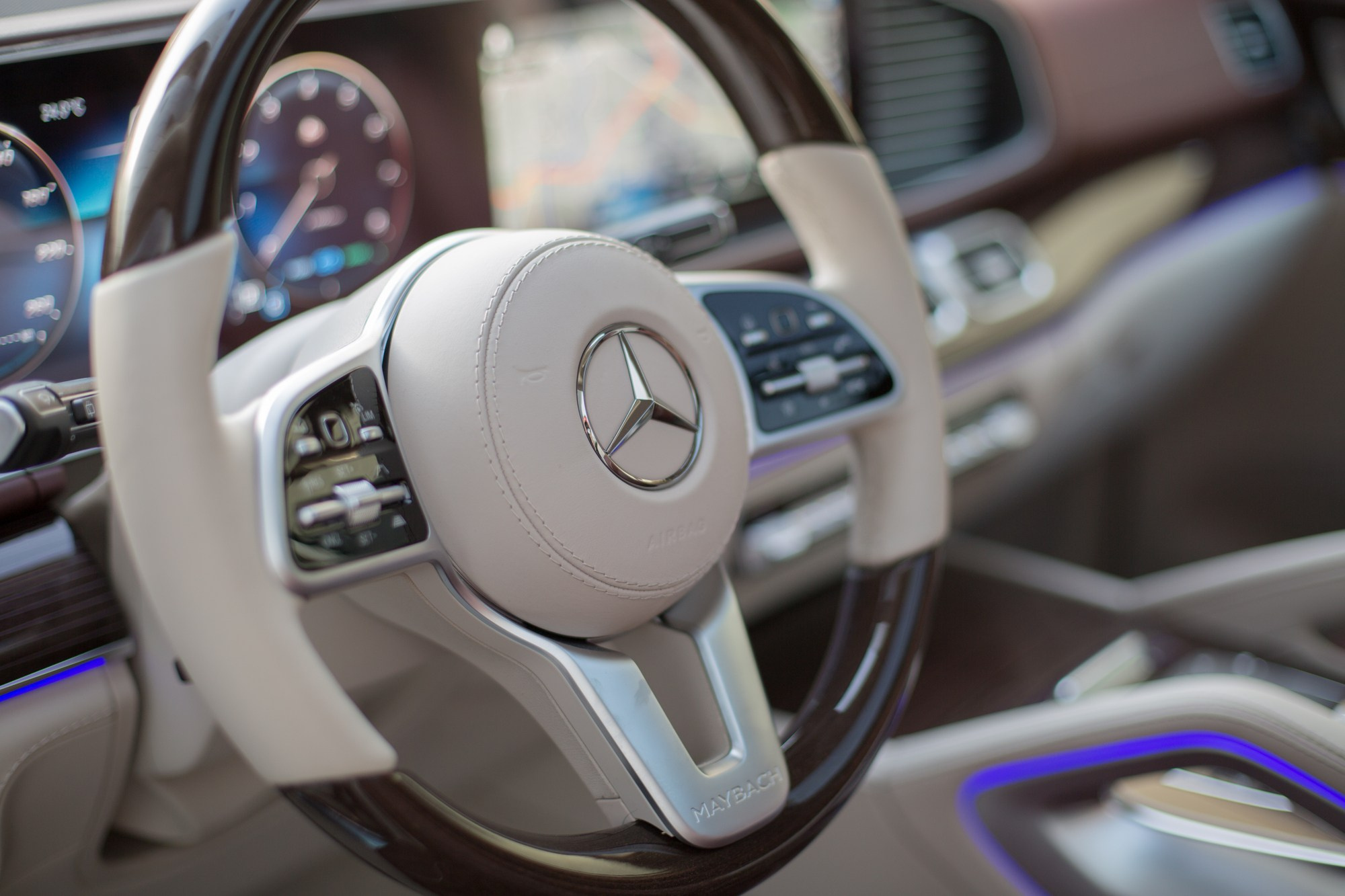 Рекламная съемка автомобилей. Автоспортивный бренд фотограф в Москве — Виктория Логинова