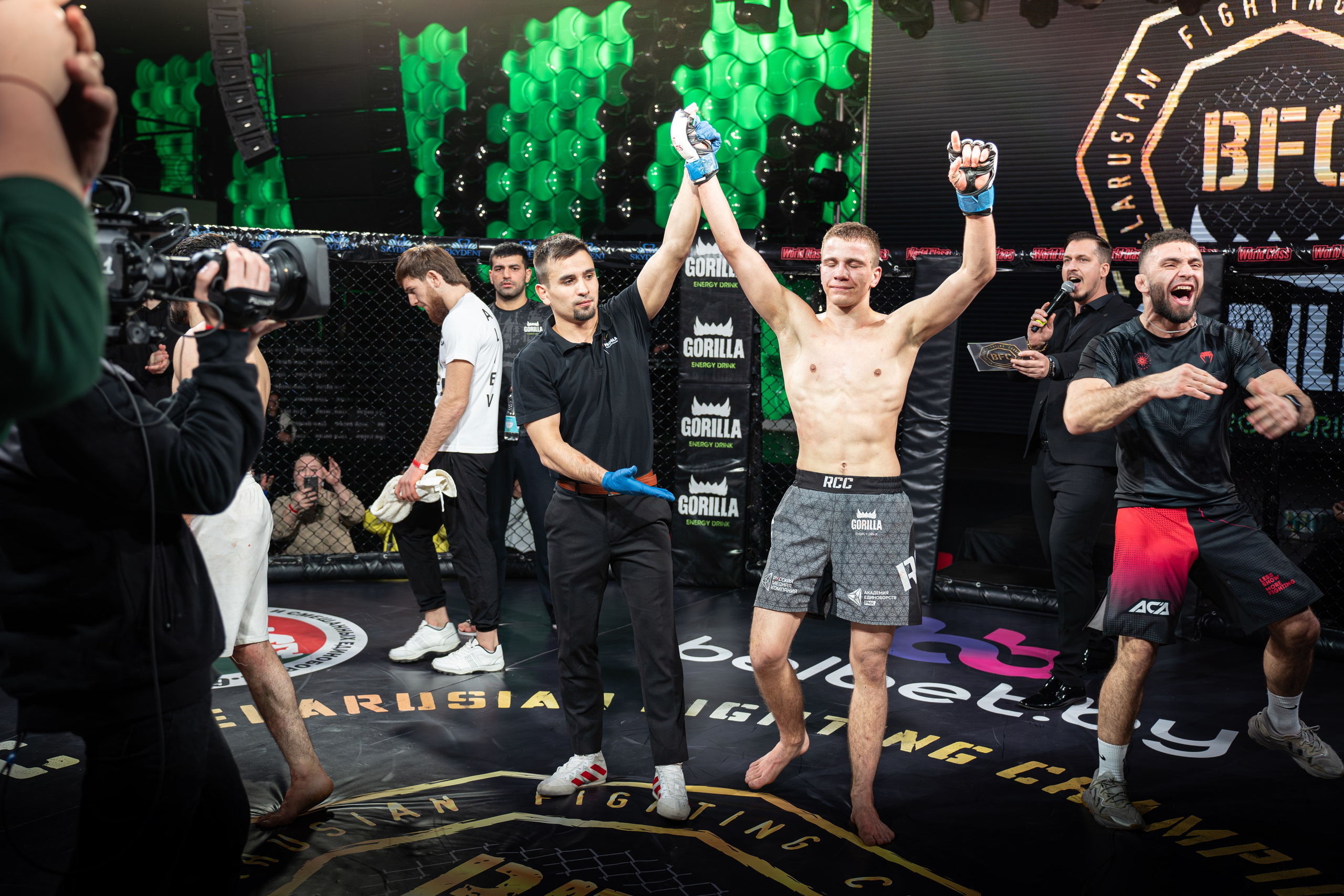 BFC — 75. Профессиональный фотограф в Минске Александр Быдрицкий