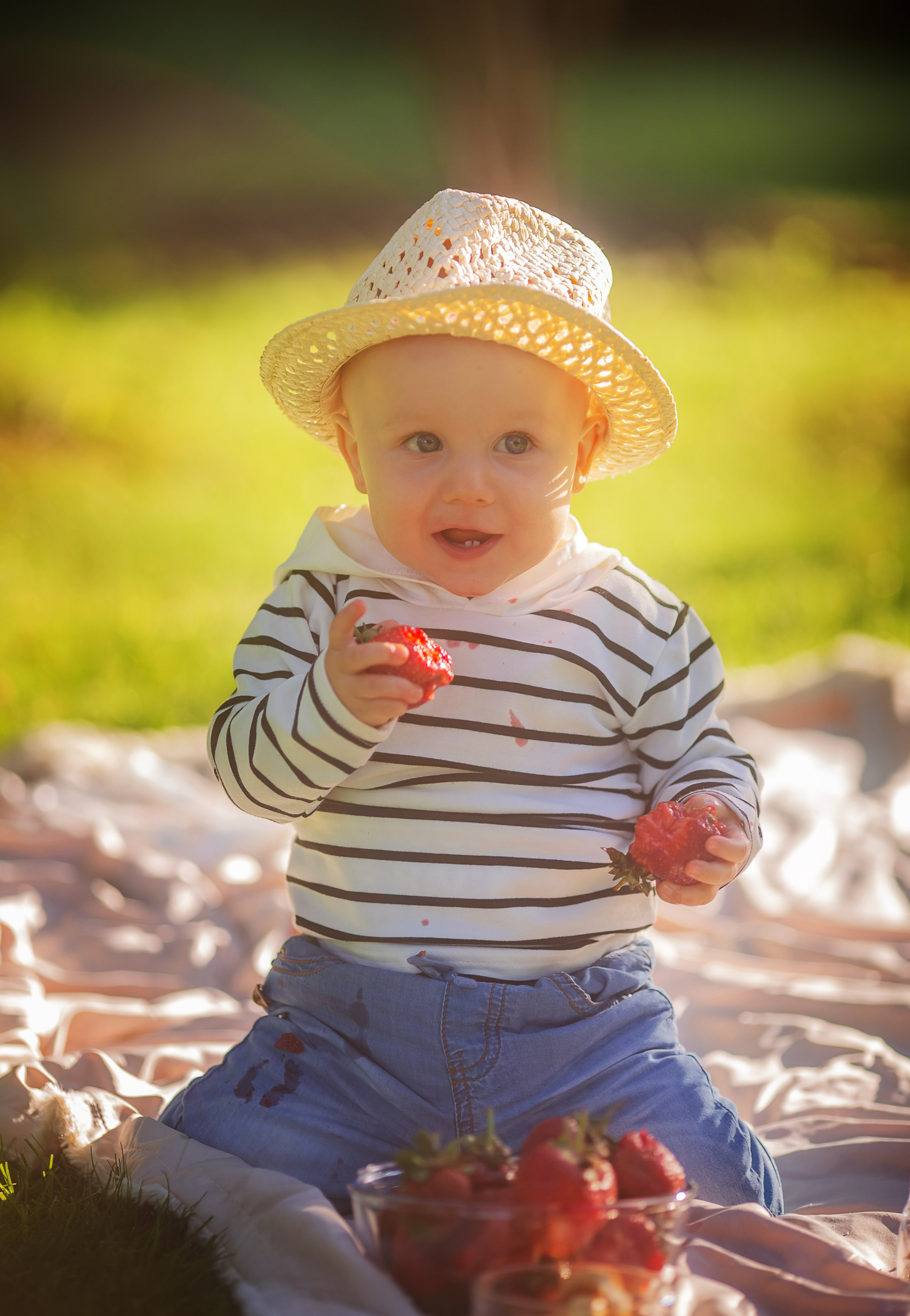 Летом на даче. צלם ואמן ילדים ומשפחה