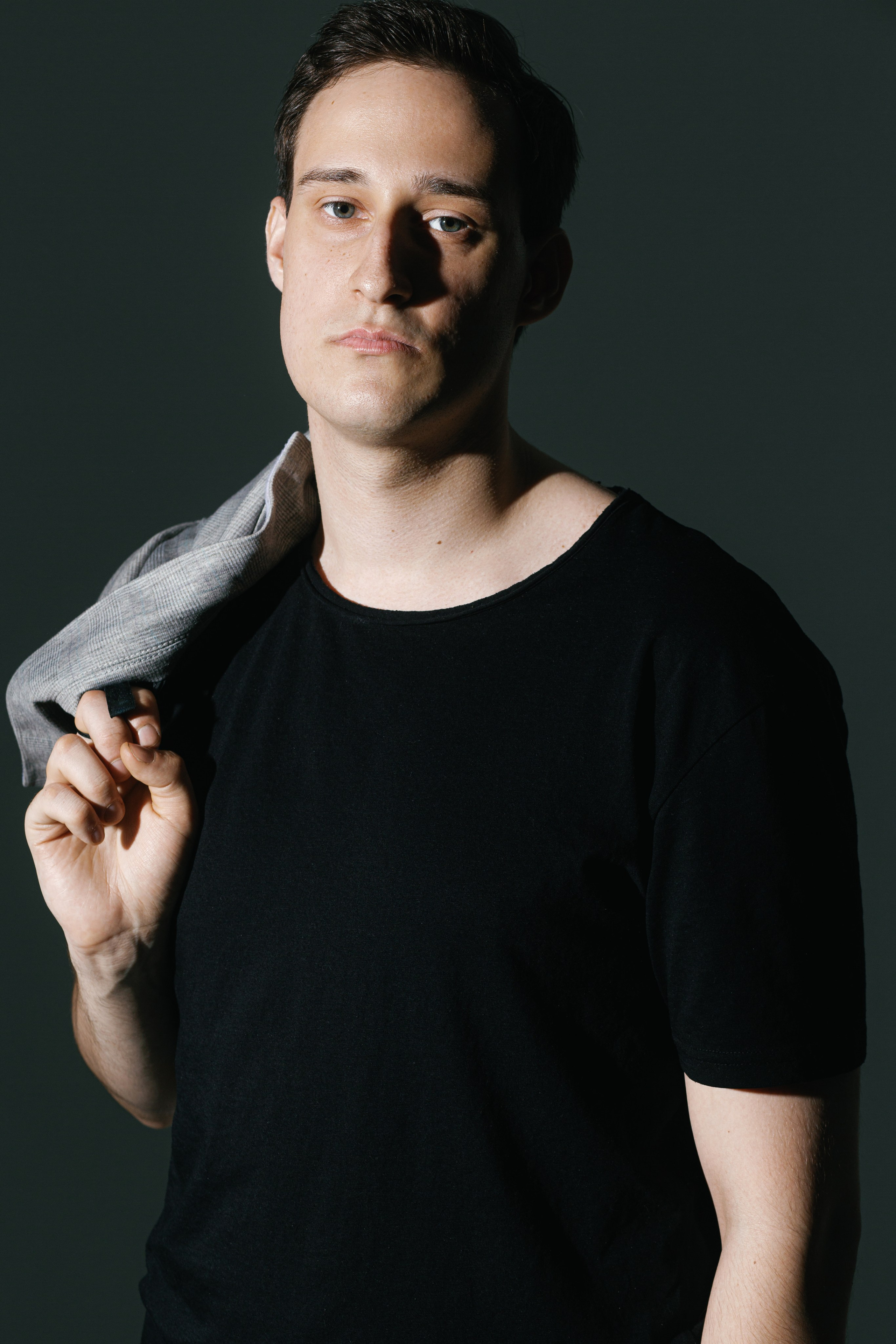 Мужская портретная съёмка в студии в городе Ростове