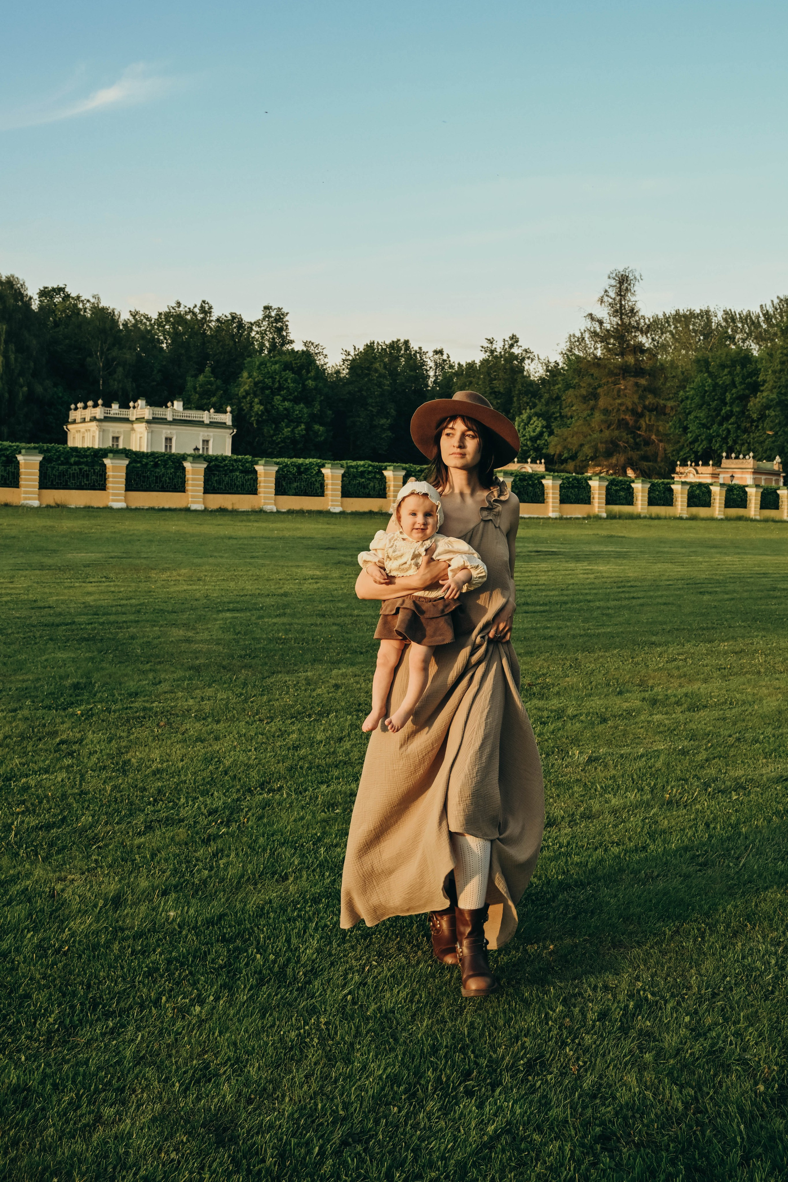 Кусково мама и дочка. Семейный фотограф в Москве Люберцах Ирина Вронская