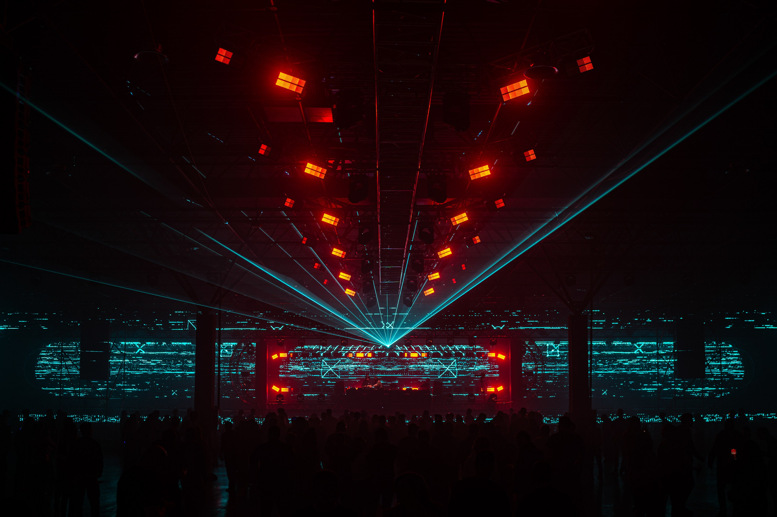 PAUL VAN DYK / 2024. OOPS