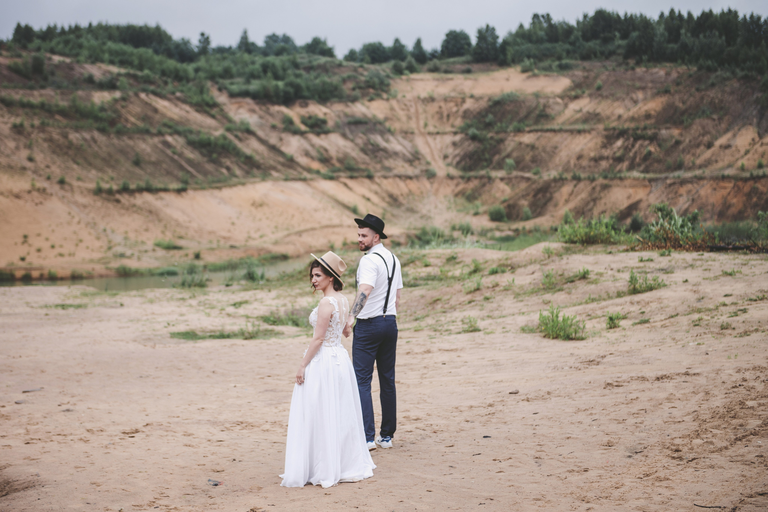Выездная регистрация на песчаном карьере. Свадебный и семейный фотограф София Невская