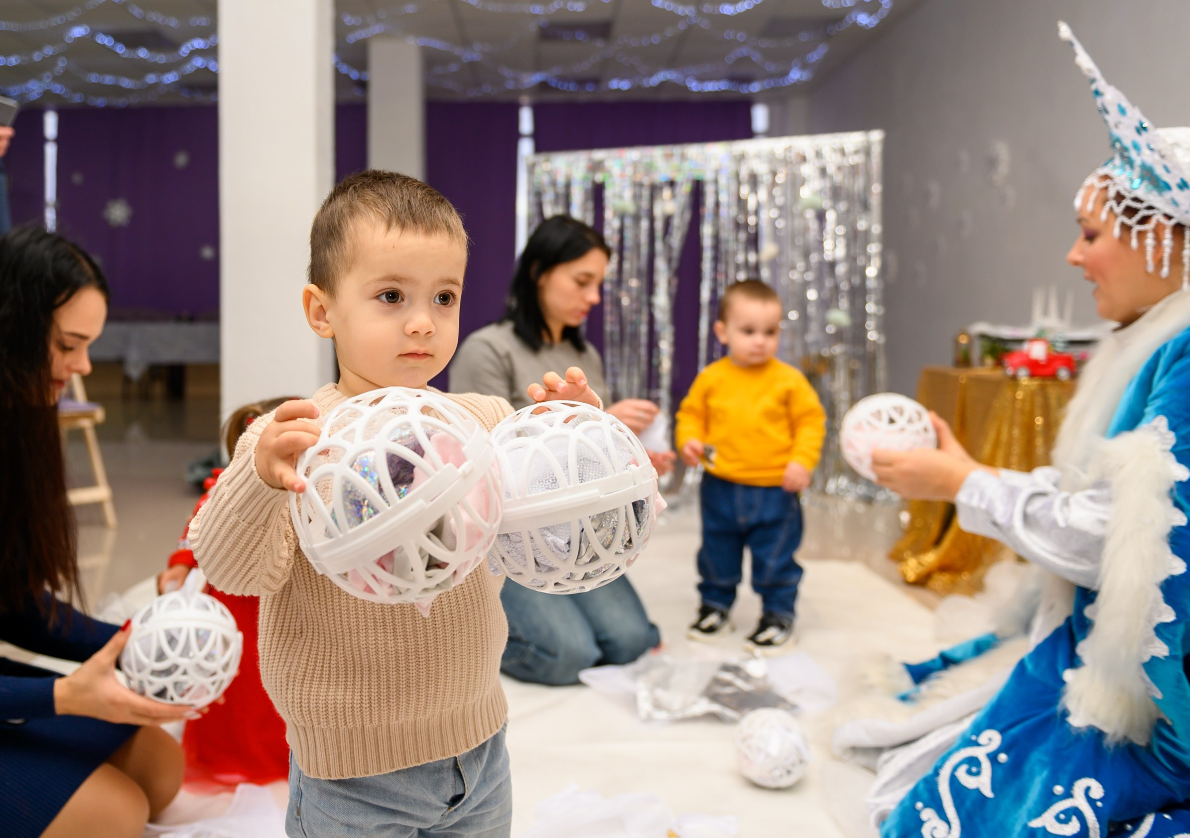 Детский спектакль лофт Крылья. Свадебный и семейный фотограф София Невская