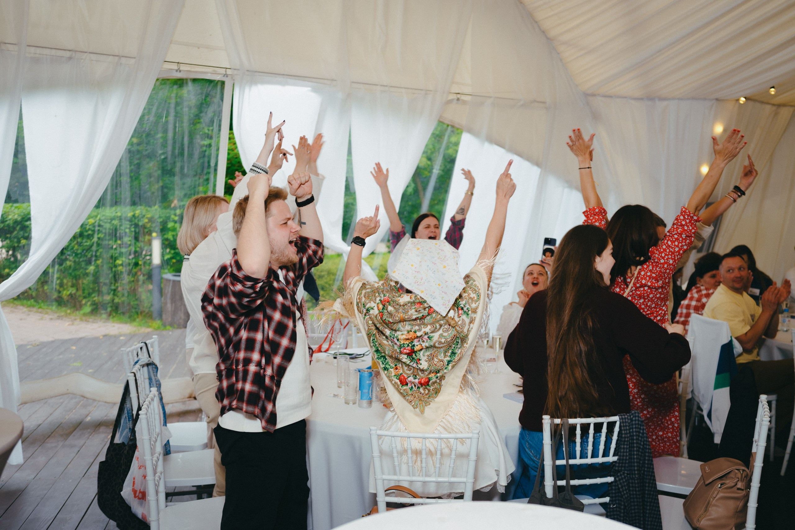 Корпоратив летом под открытым небом. Komonev