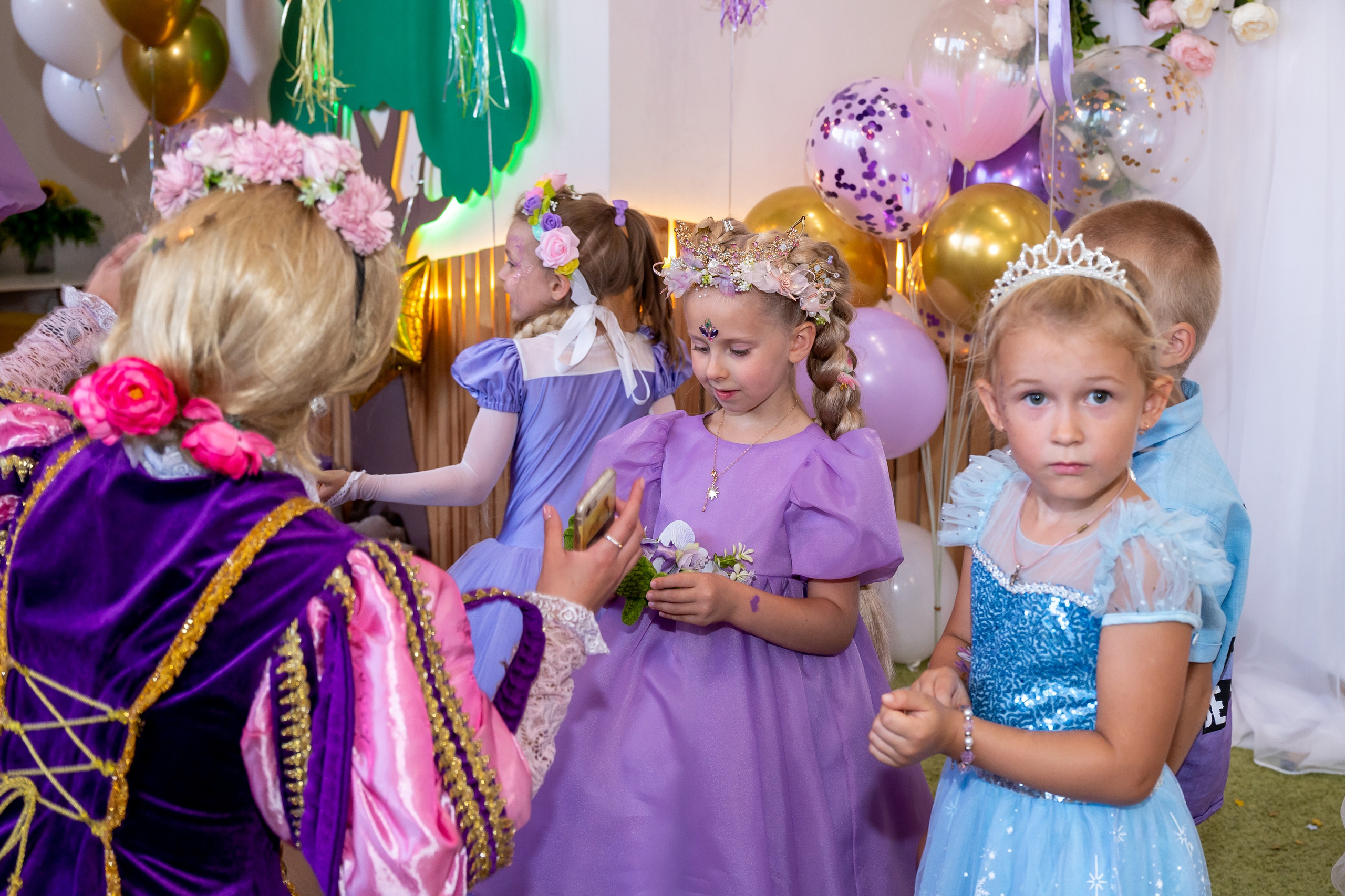 ДР в лофте с фокусником