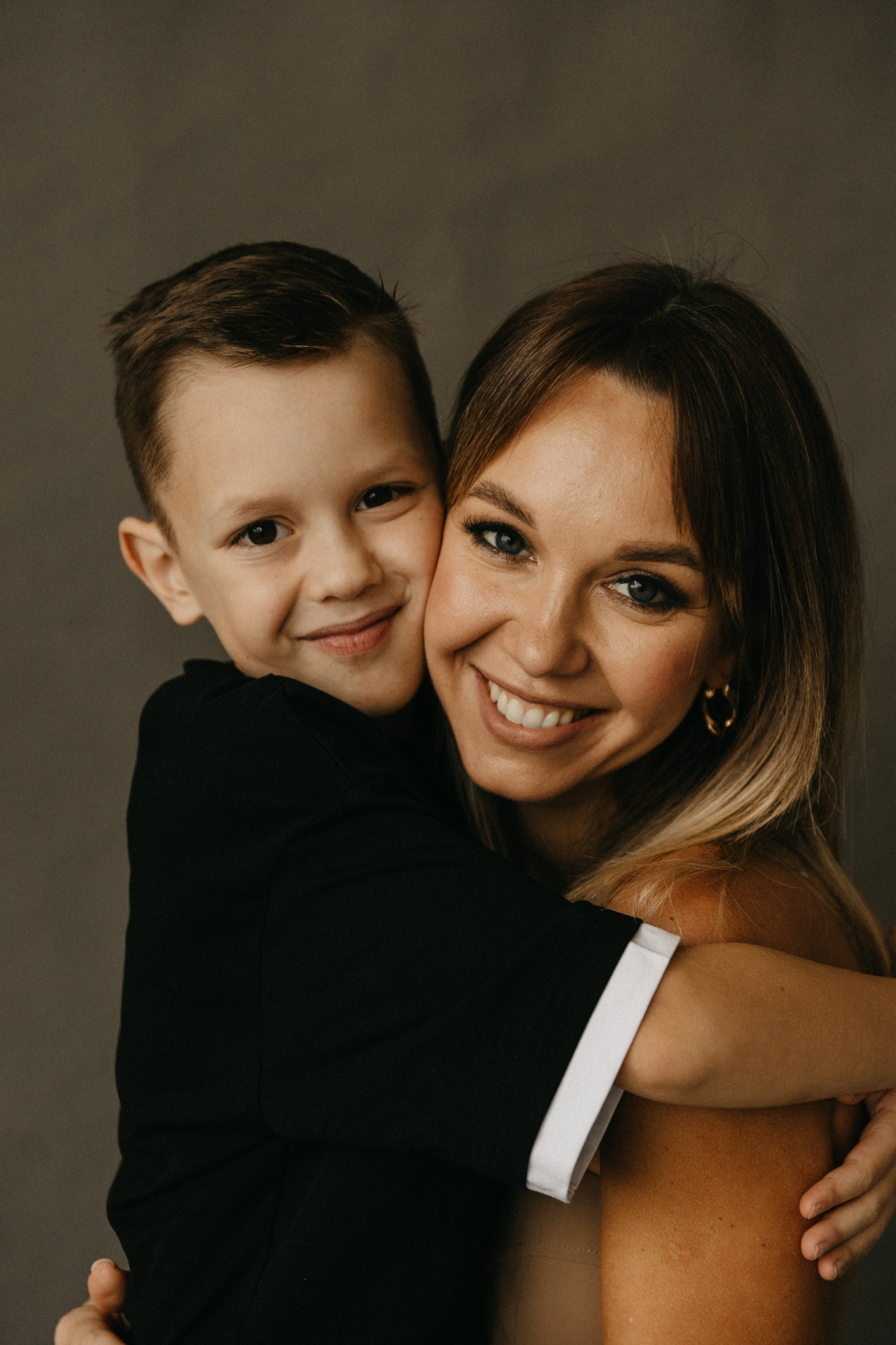 Женя, Юра, Марк. Главная