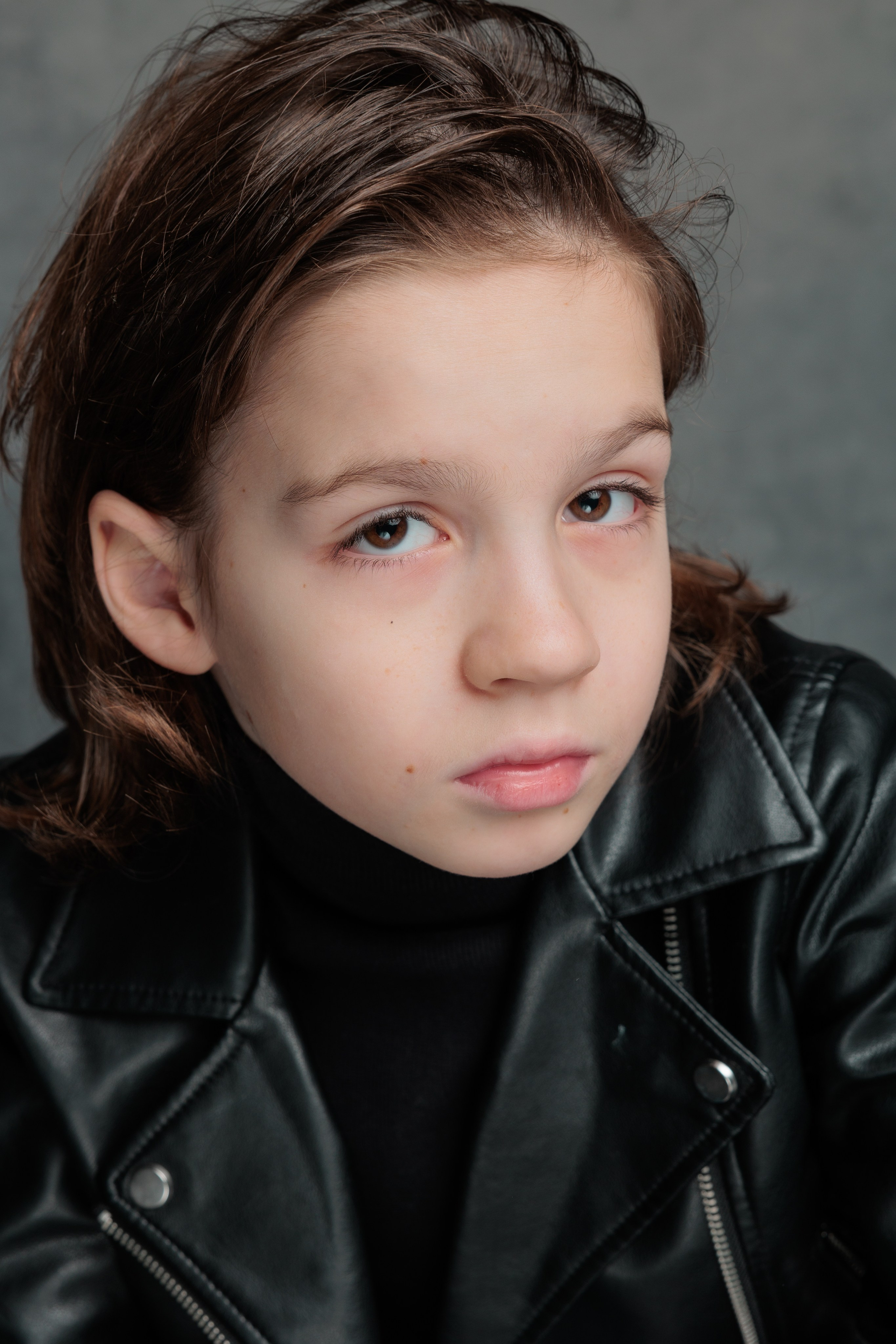 САША. Я фотограф из Москвы к Вашим услугам