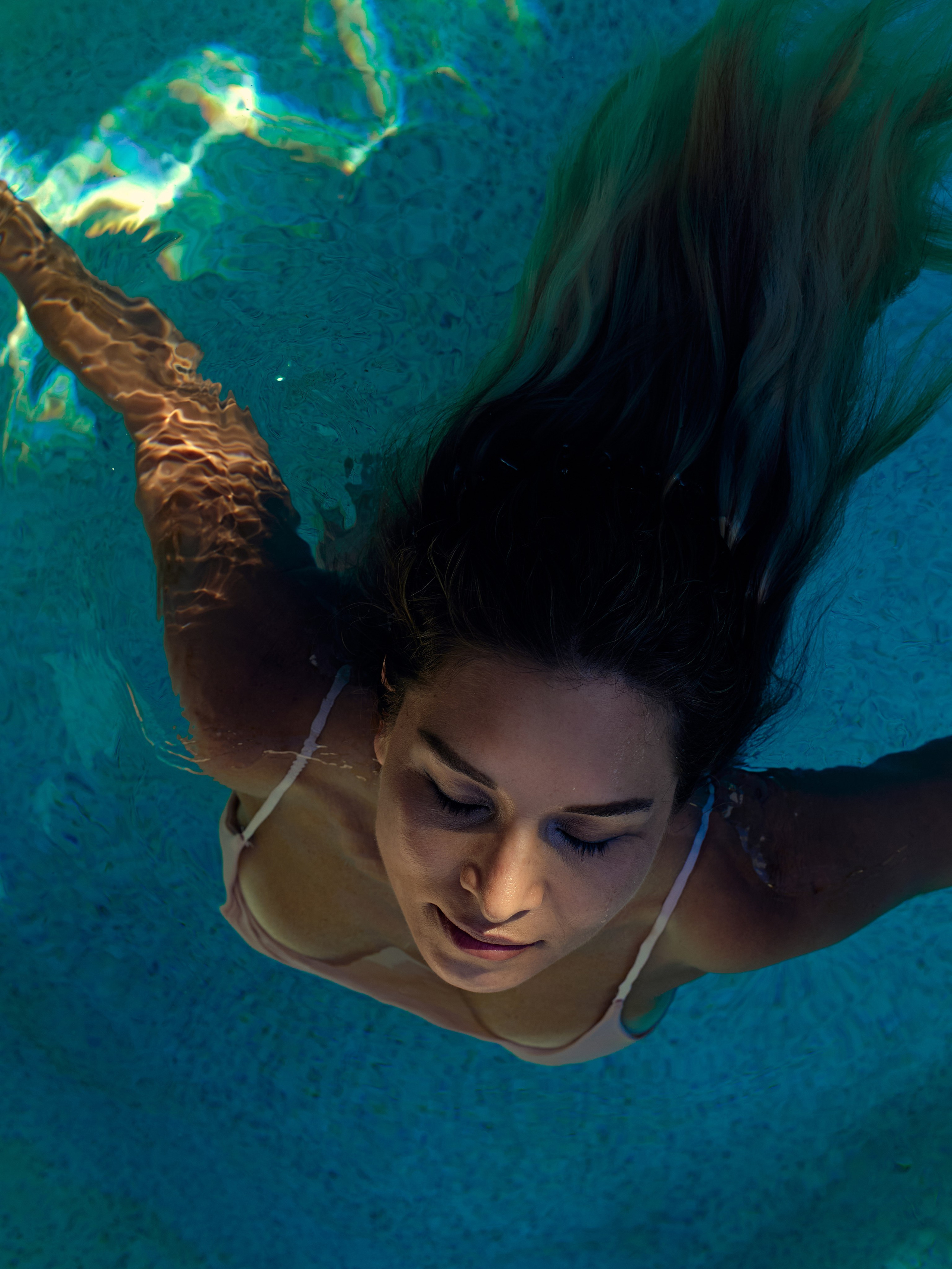 THE LAST RESORT. Yulia Otroschenko