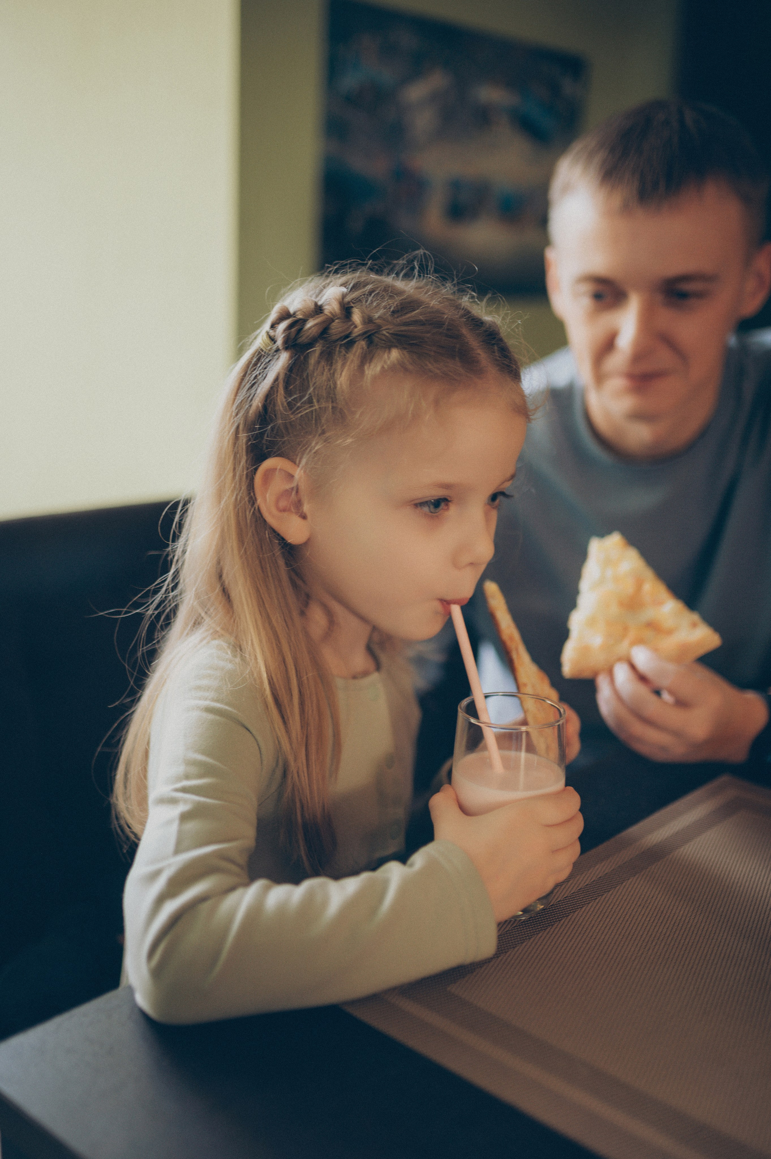 Тася, Соня, Женя и Илья (новогодняя домашняя). Фотограф, г. Лесной Свердловской области
