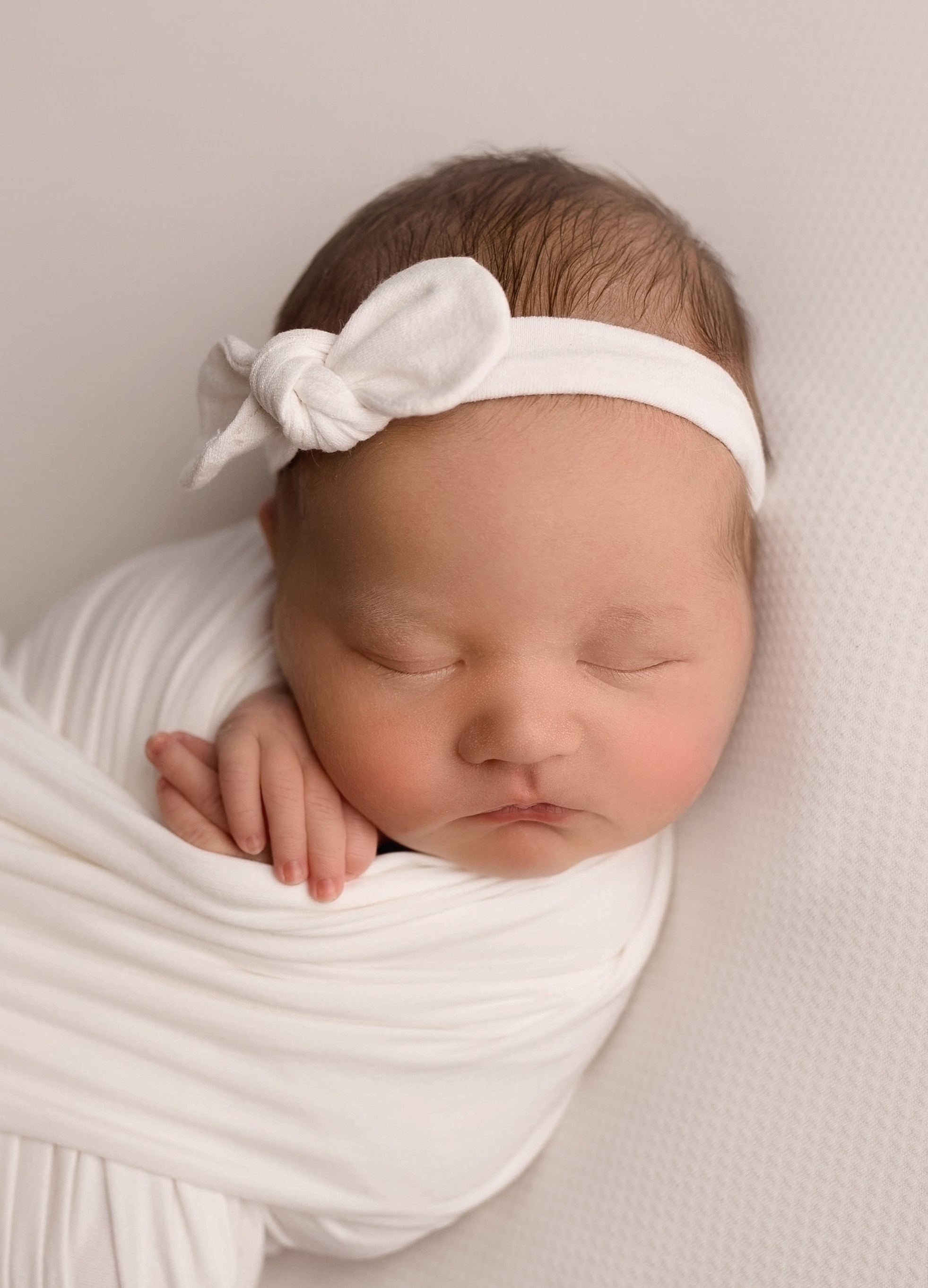 Варвара. Лилия Алтухова — фотограф новорожденных в Москве и области