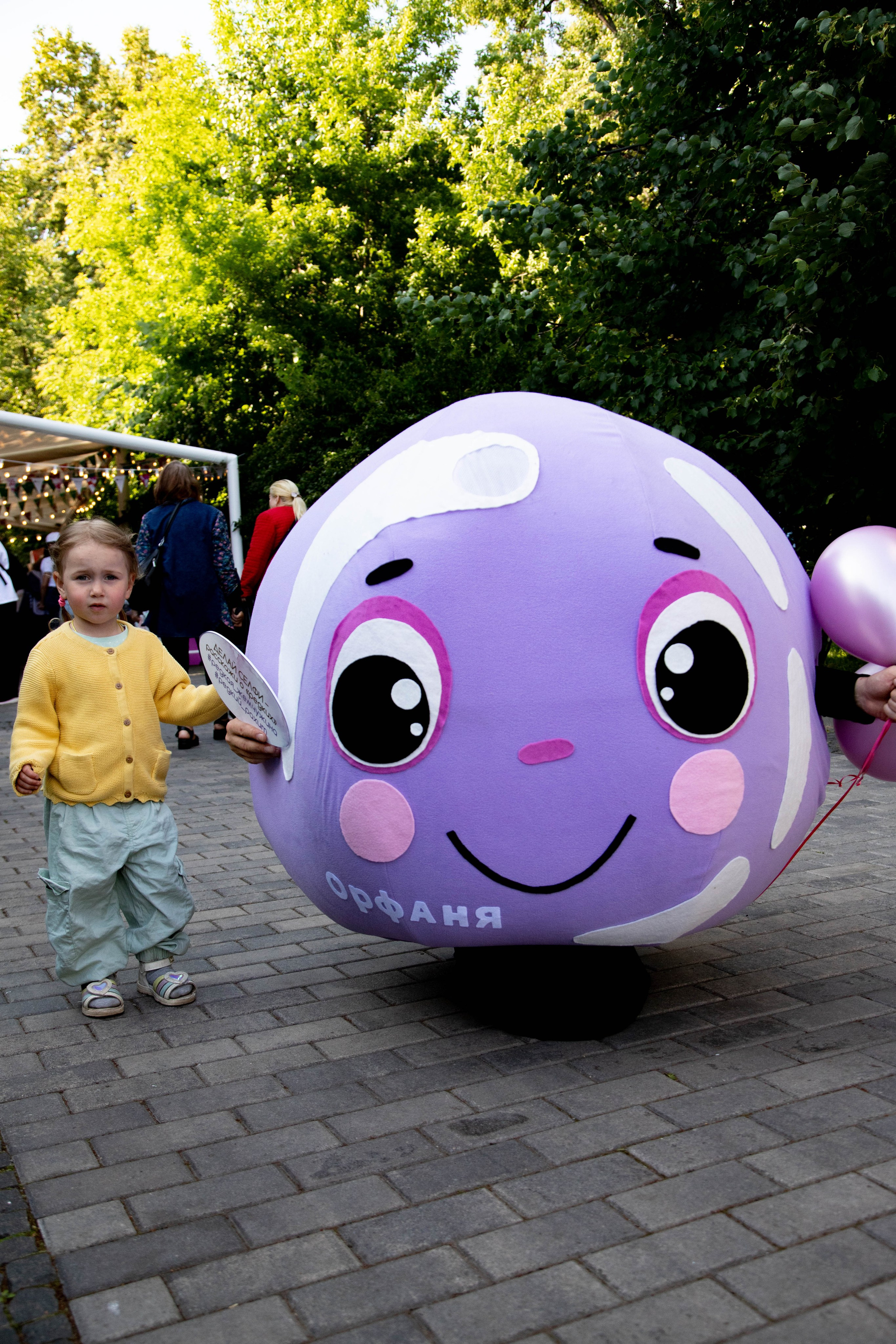 Съемка для благотворительного фонда. Женский фотограф в Москве Рина Леонтьева