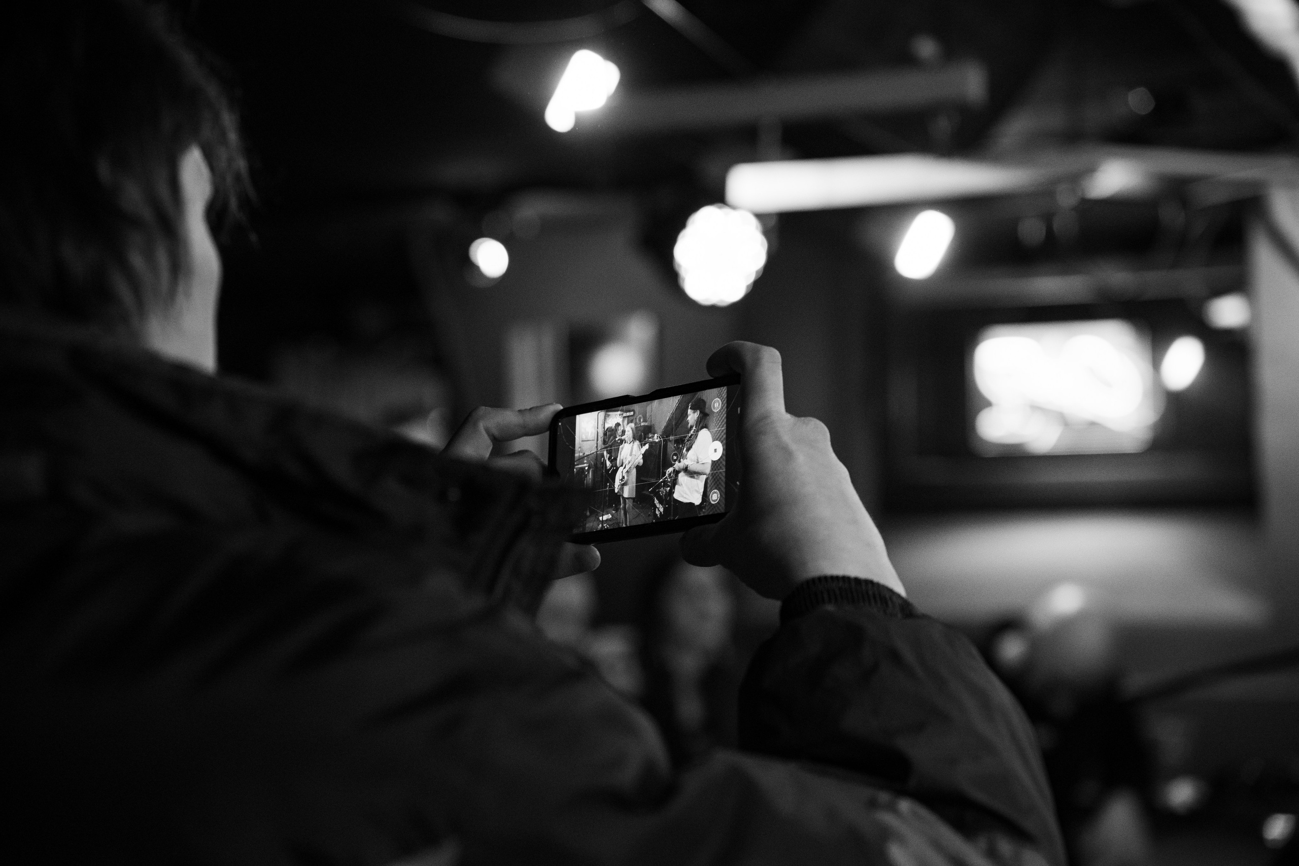 Сатива|Debaser. Концертный и репортажный фотограф в Санкт-Петербурге Слава Пахомов