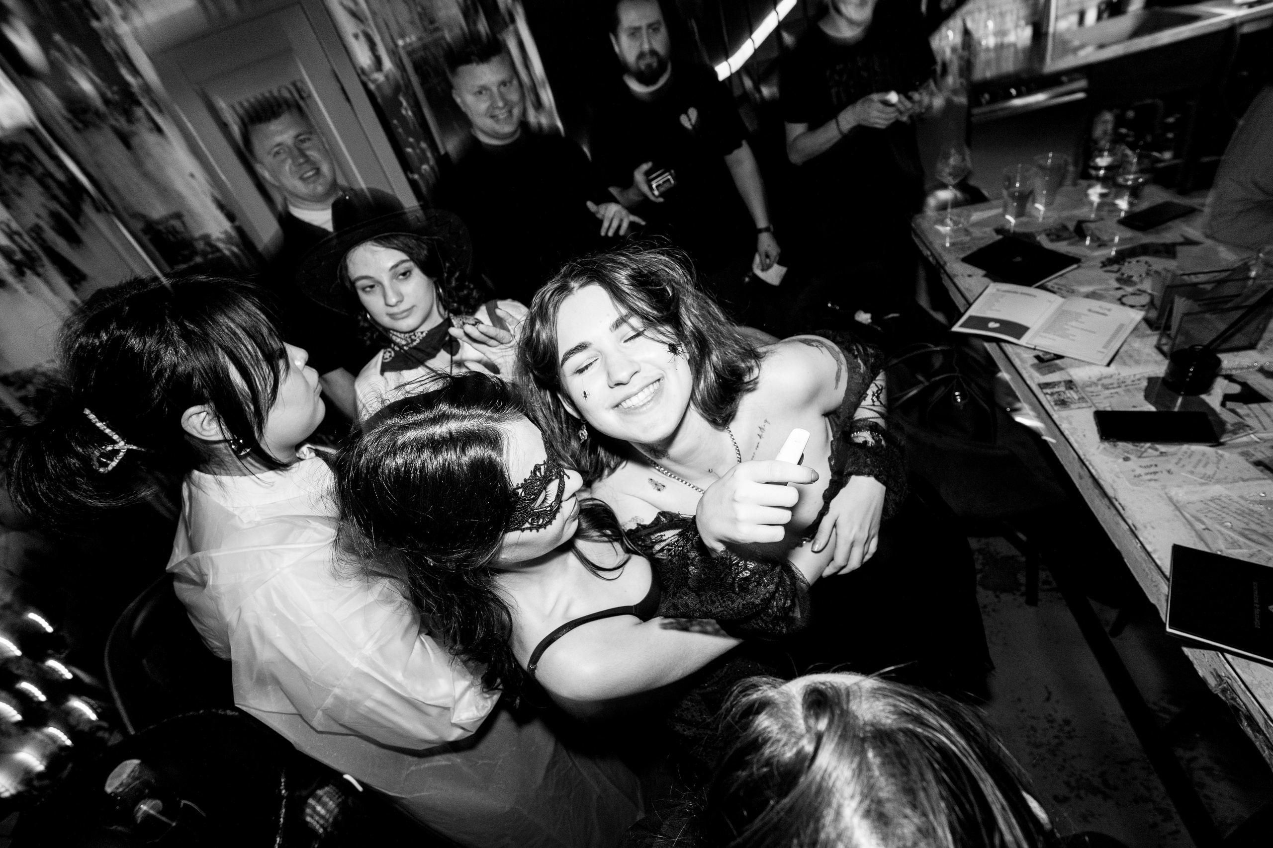 Halloween party. Бар разбитых сердец. Концертный и репортажный фотограф в Санкт-Петербурге Слава Пахомов