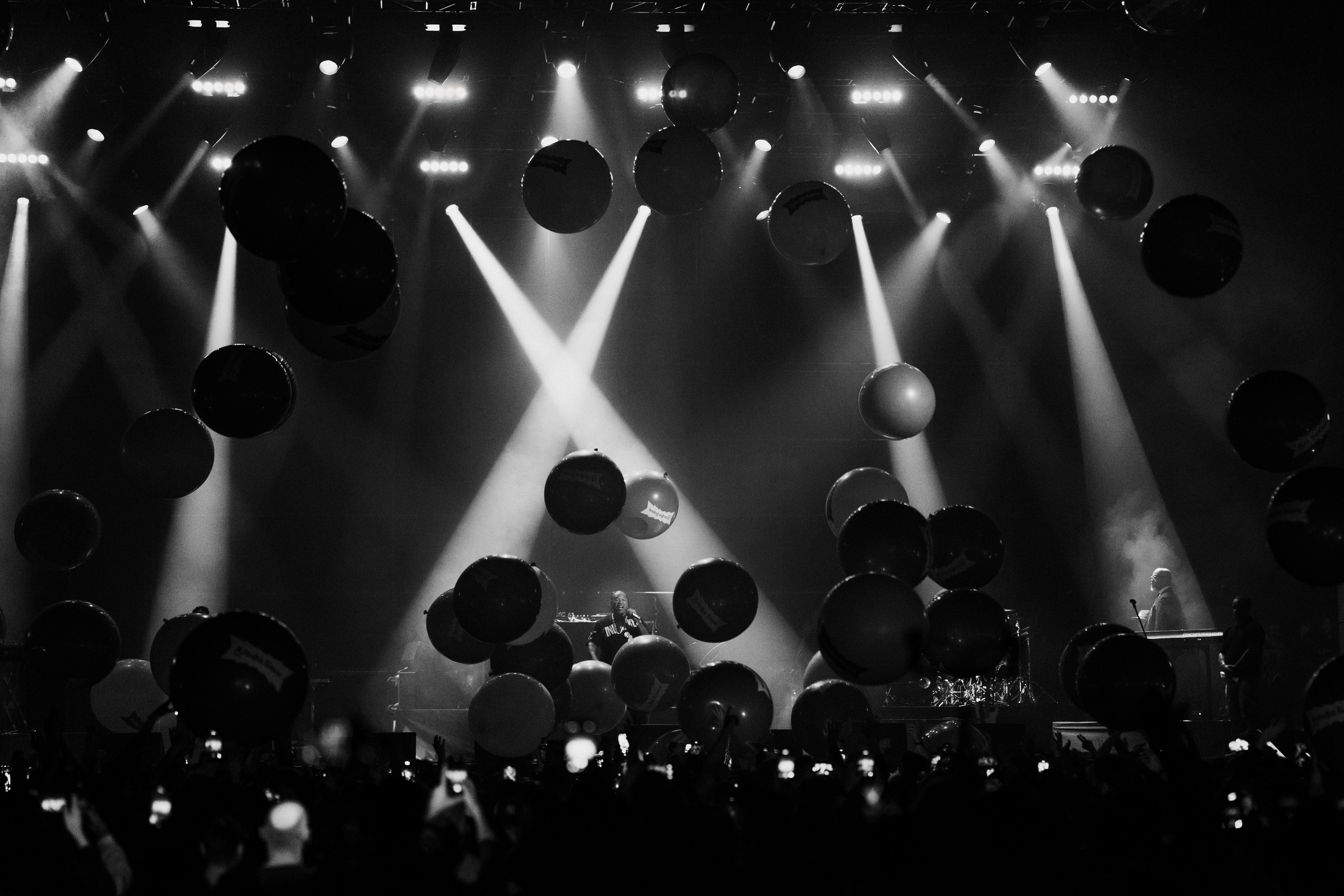 Xzibit Москва Vk Stadium. Свадебные фотосессии в Москве. Фотограф Сергей Ржевский