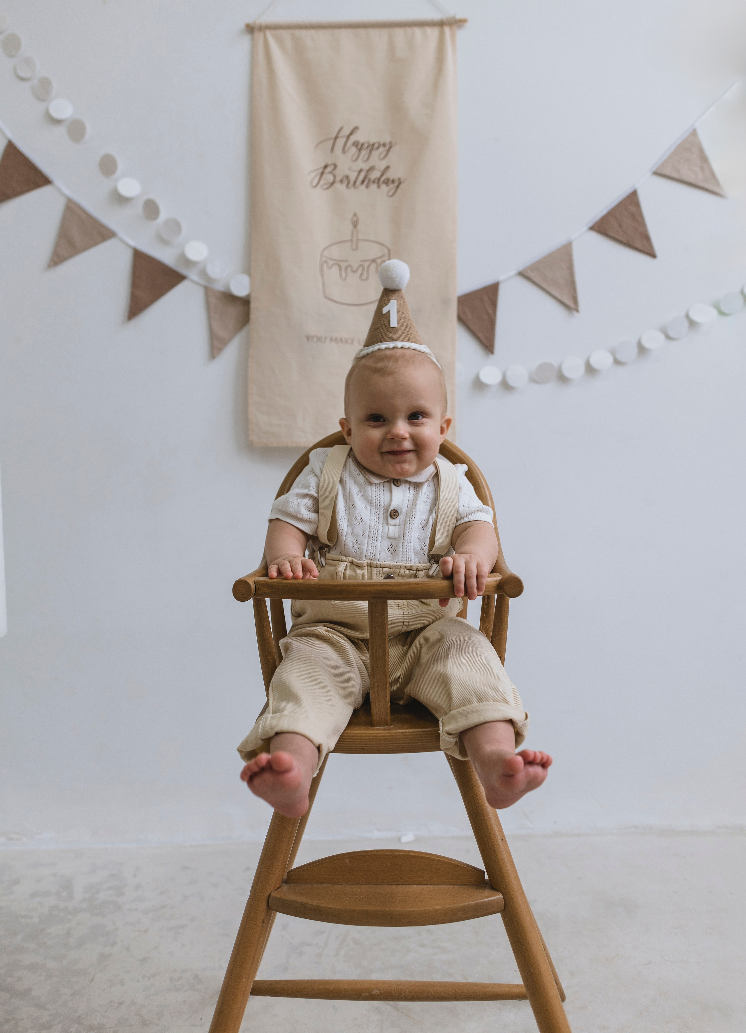 Марку годик. Женский и предметный фотограф