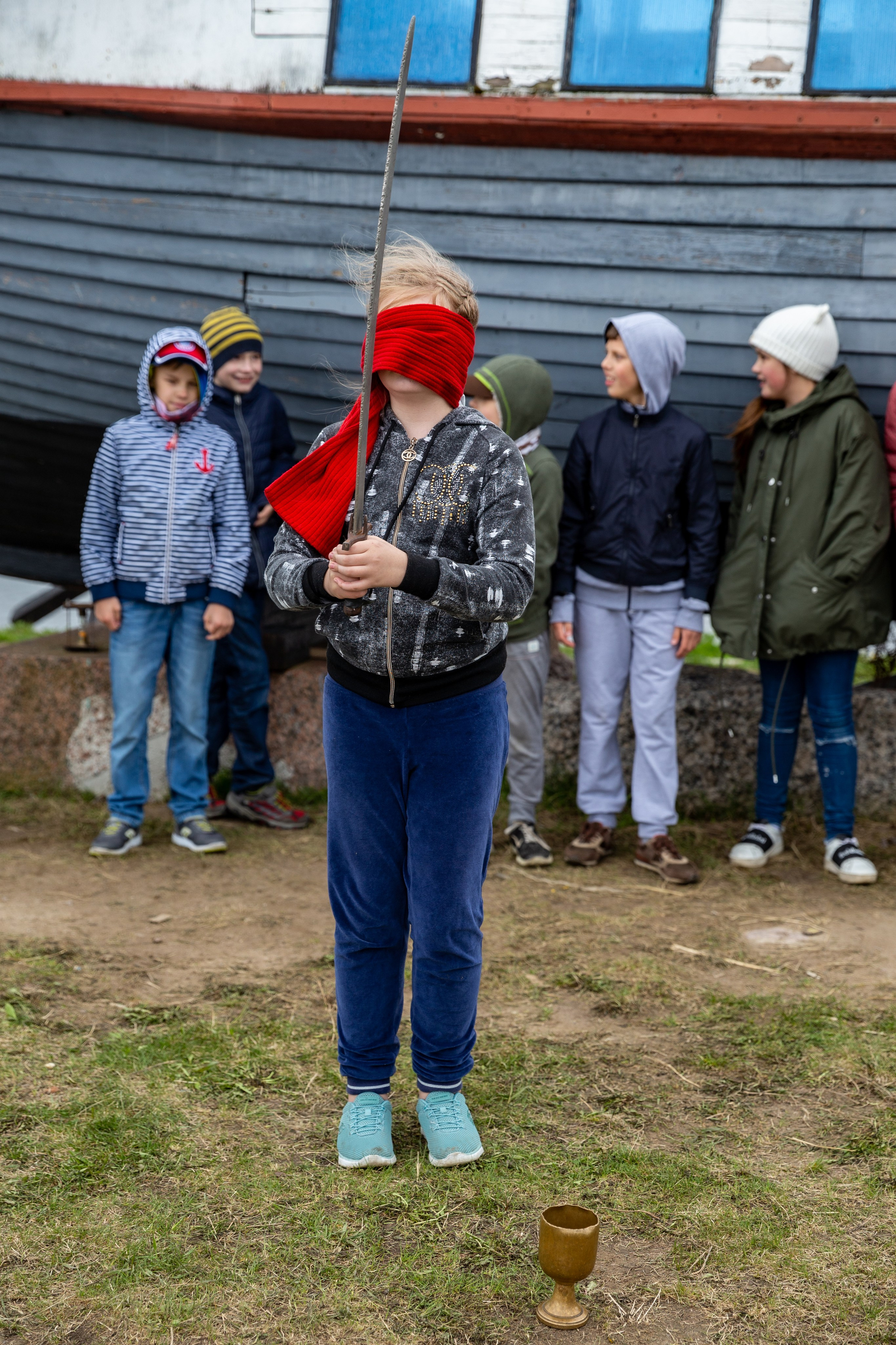 Выпускной 4 класс. Форд Боярд. Фотограф в Санкт-Петербурге Закута Ольга