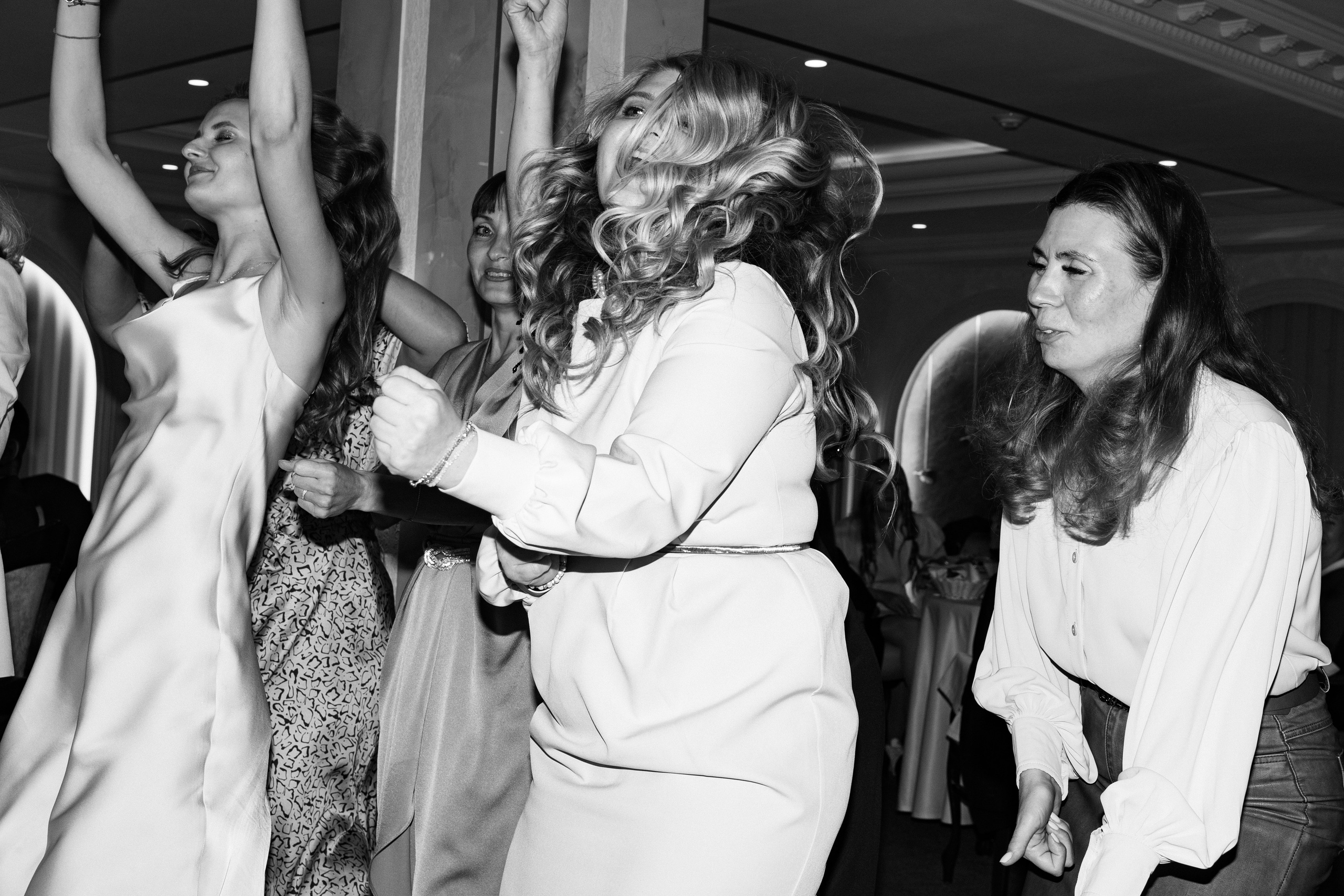 Банкет (Кристина&Алексей). Свадебные фотографы в г. Сургут Маркова Наталья и Замахина Елена