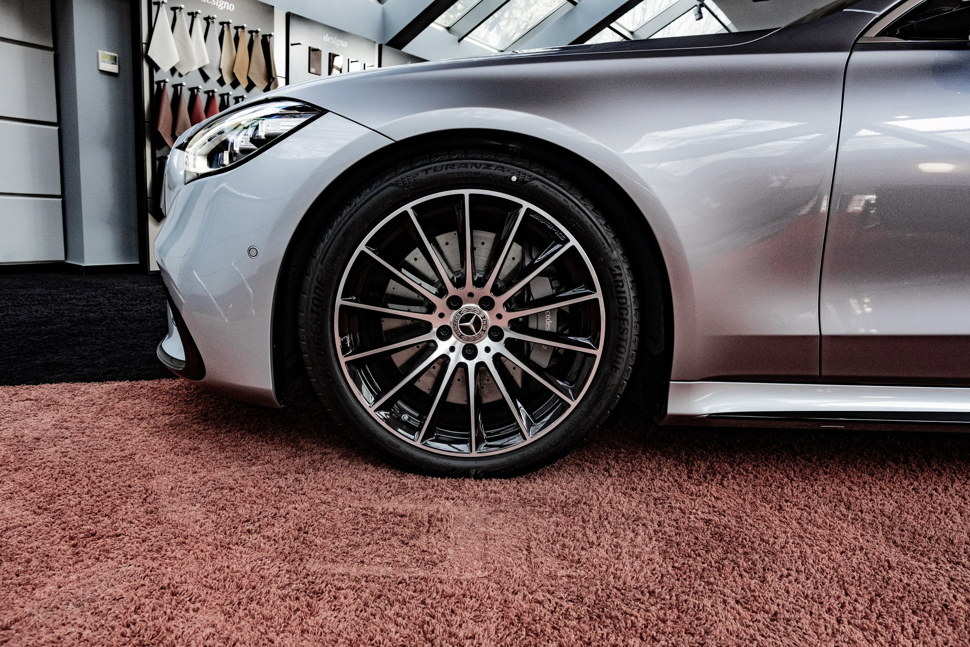 Рекламная съемка автомобилей. Автоспортивный бренд фотограф в Москве — Виктория Логинова