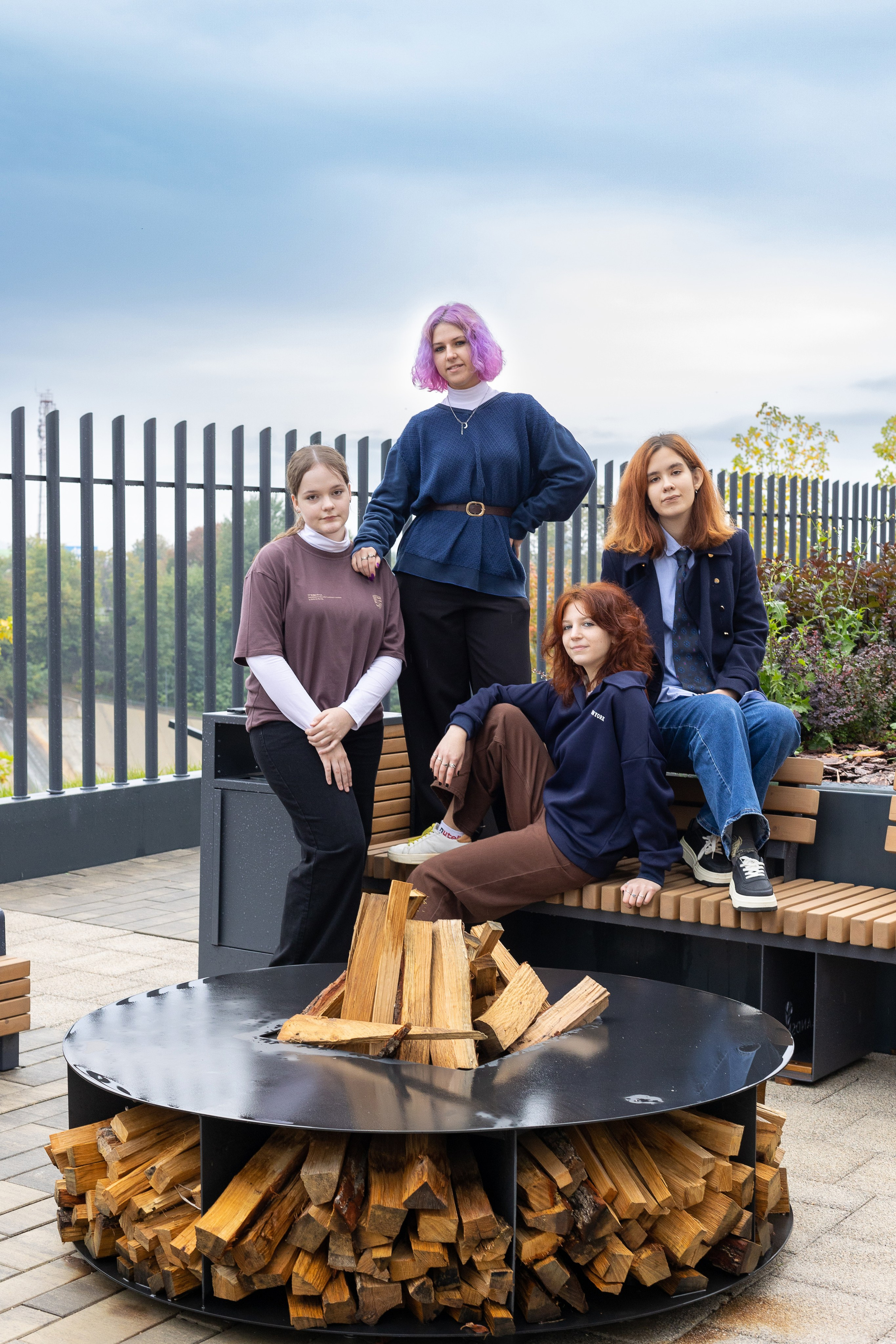 На улице. Выпускные альбомы Майкоп, Краснодар Елена Золотарева