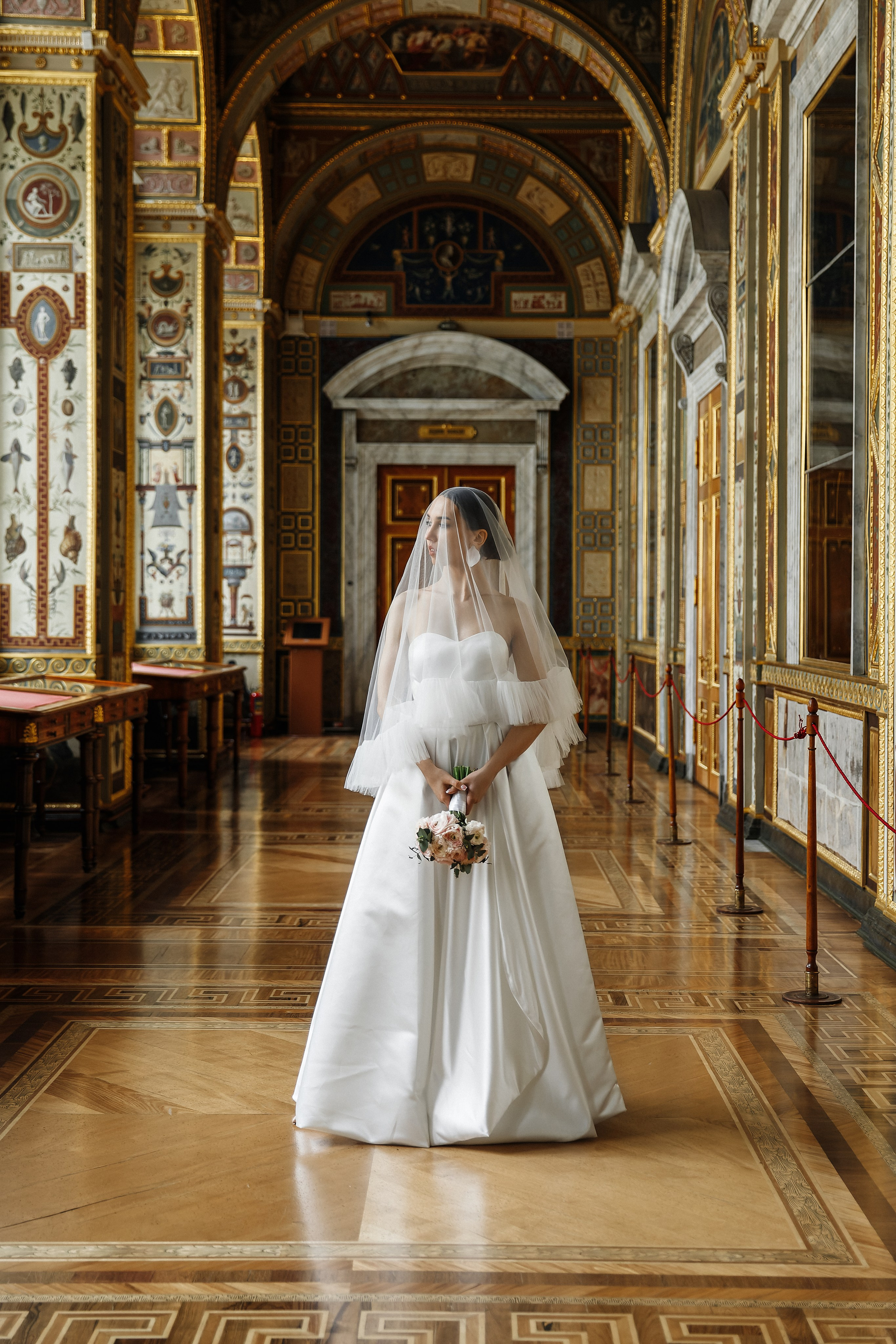 Свадьба в Эрмитаже. Свадебный и портретный фотограф в Санкт-Петербурге Анна Демьянова