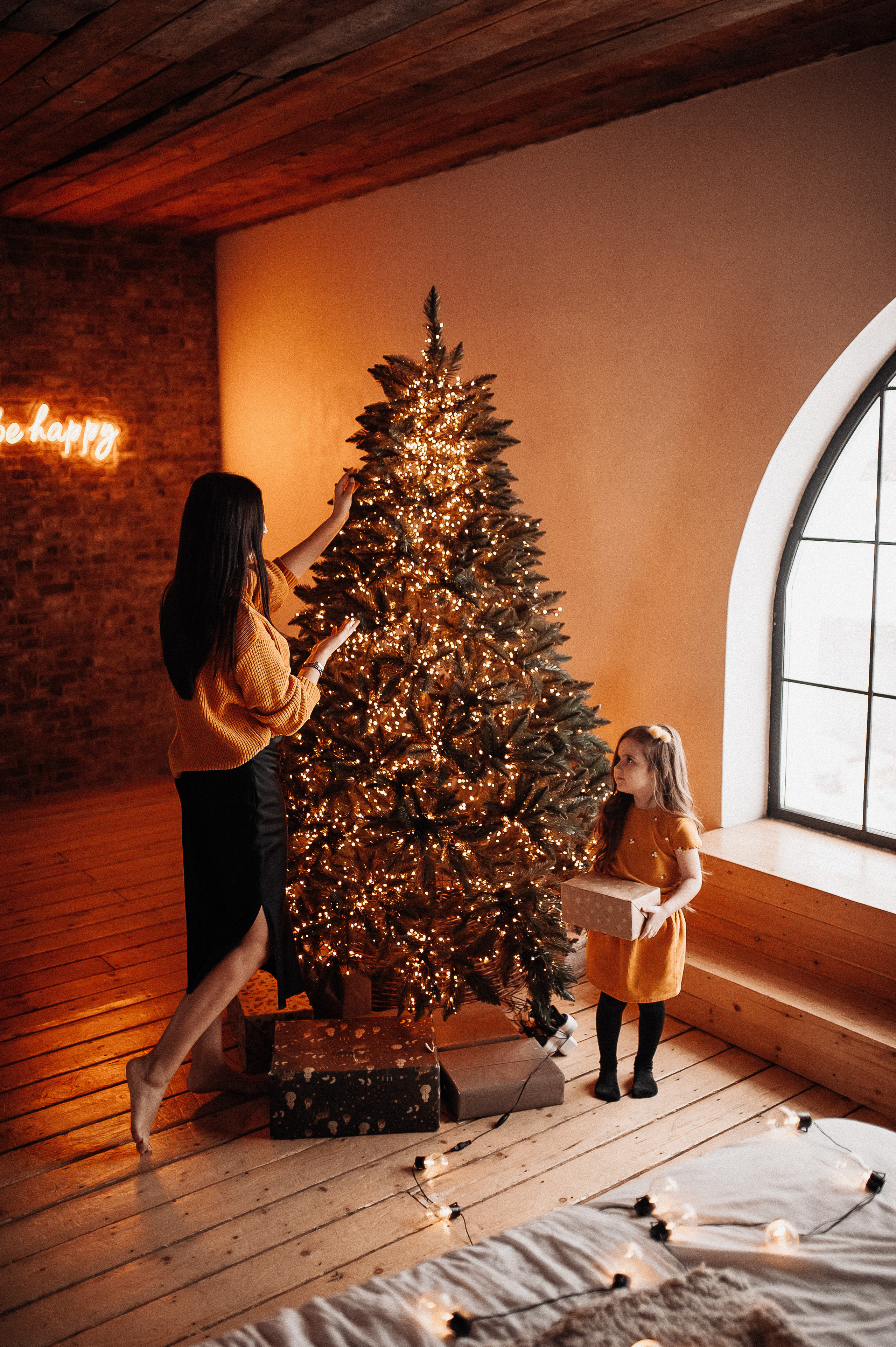 Иван, Таня и Аня. Новогодняя. Главная