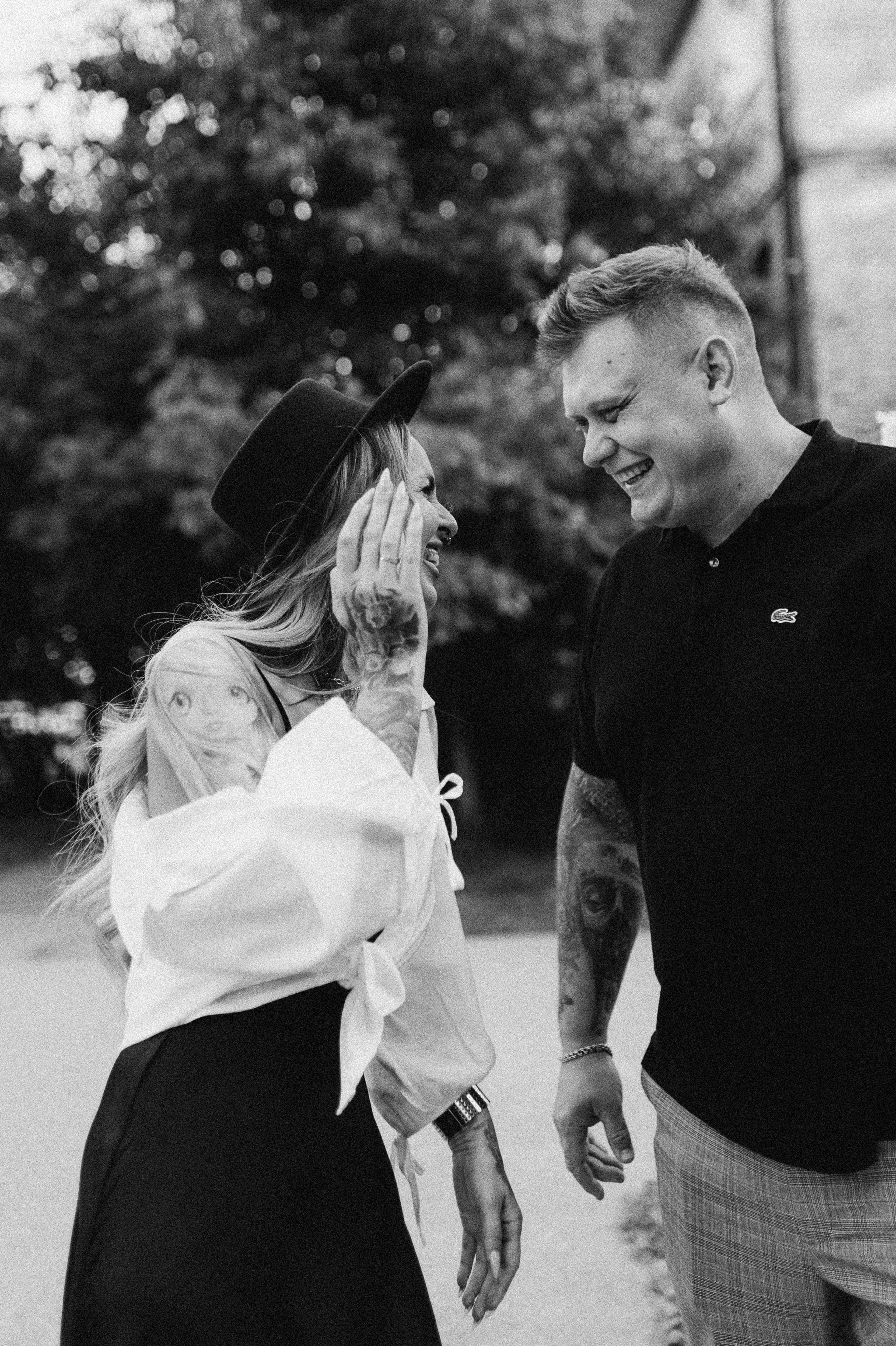 Лёша и Света. Прогулка. Главная