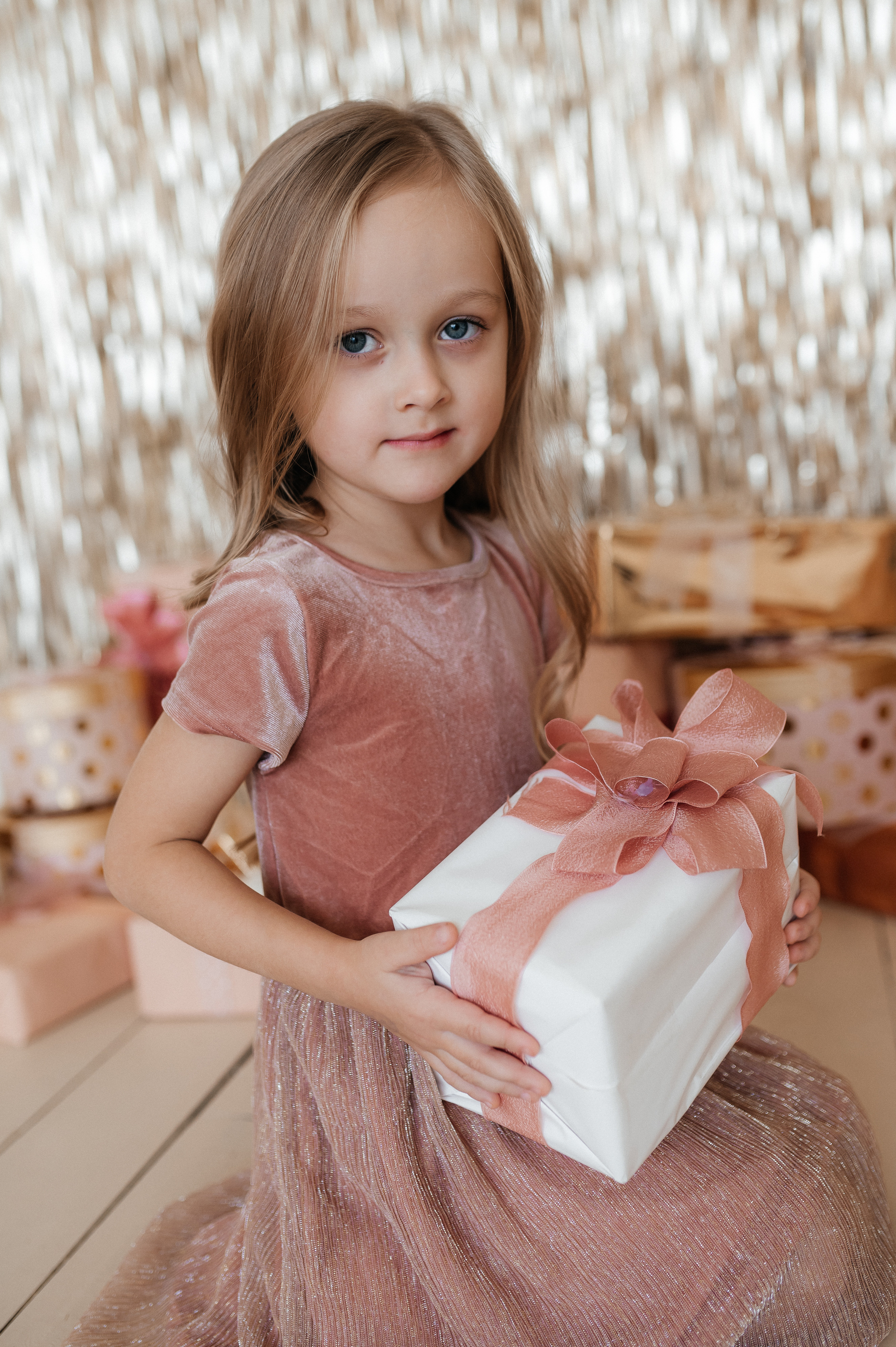 Саша и Полина. Студия. Главная