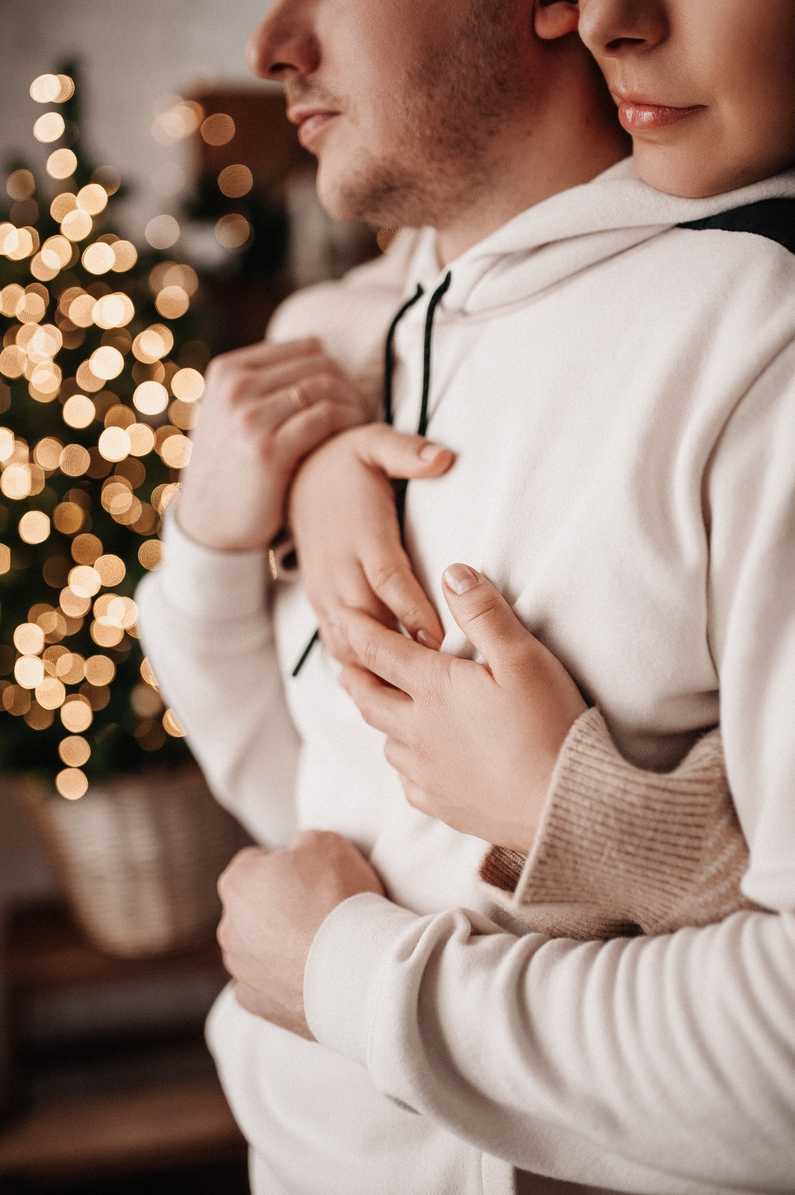 Лёша и Юля. Студия. Главная