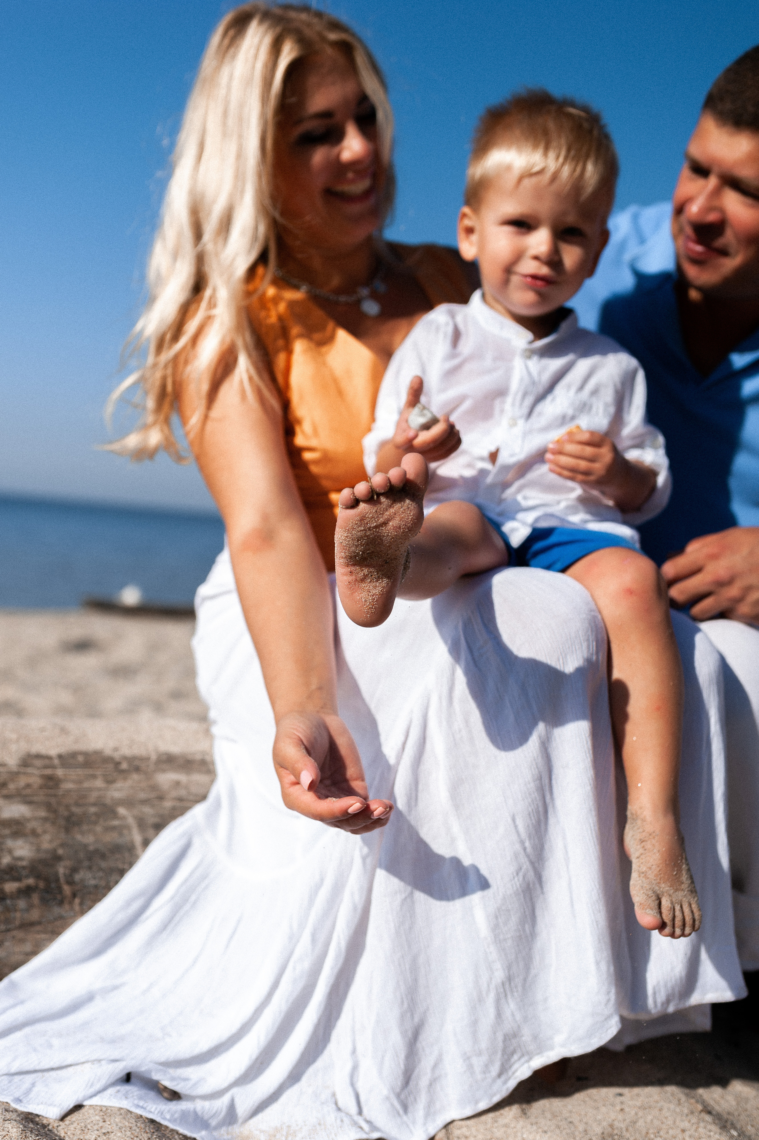 Максим, Наталья, Лера и Егор. Морская прогулка. Главная