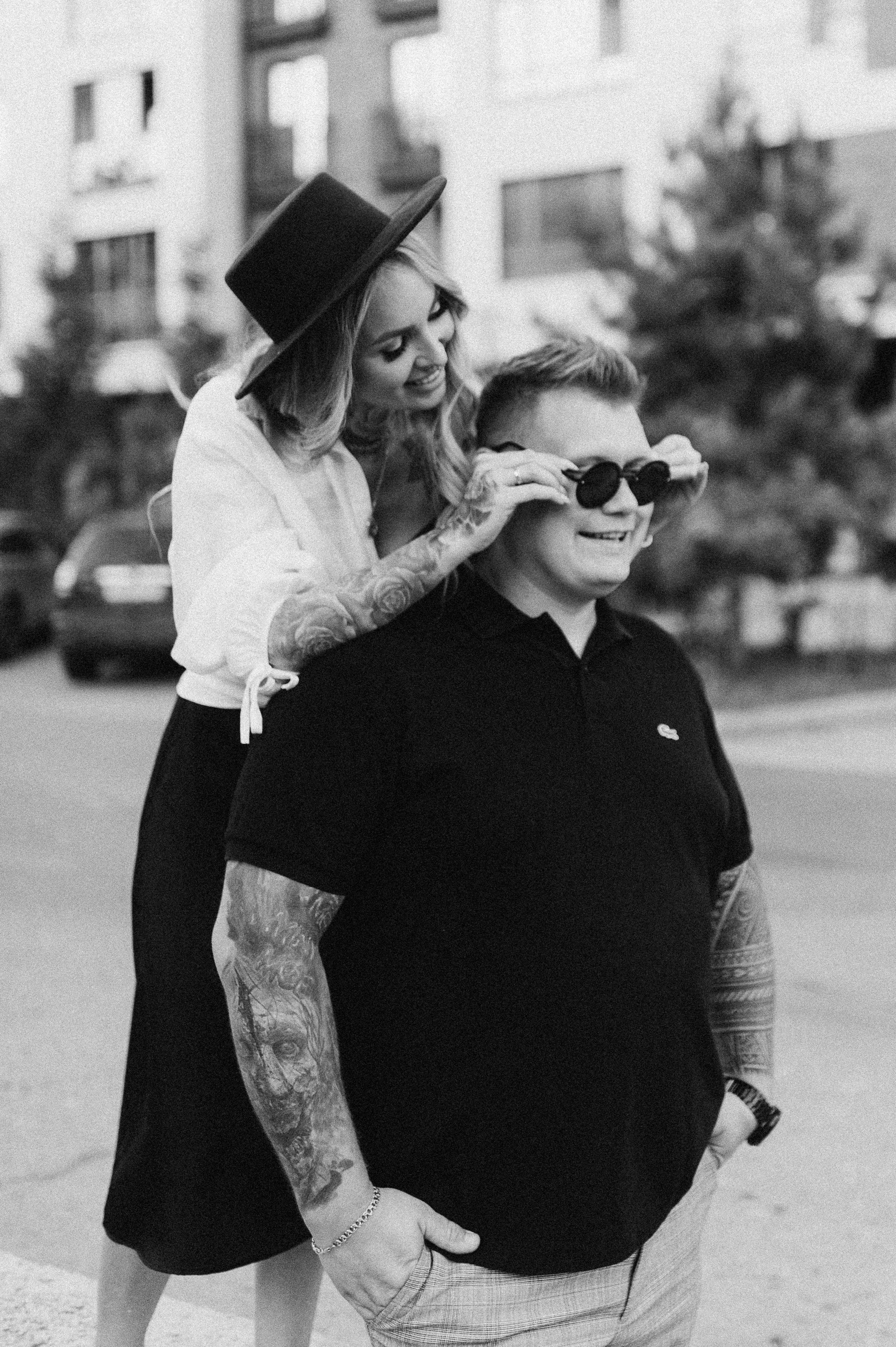 Лёша и Света. Прогулка. Главная