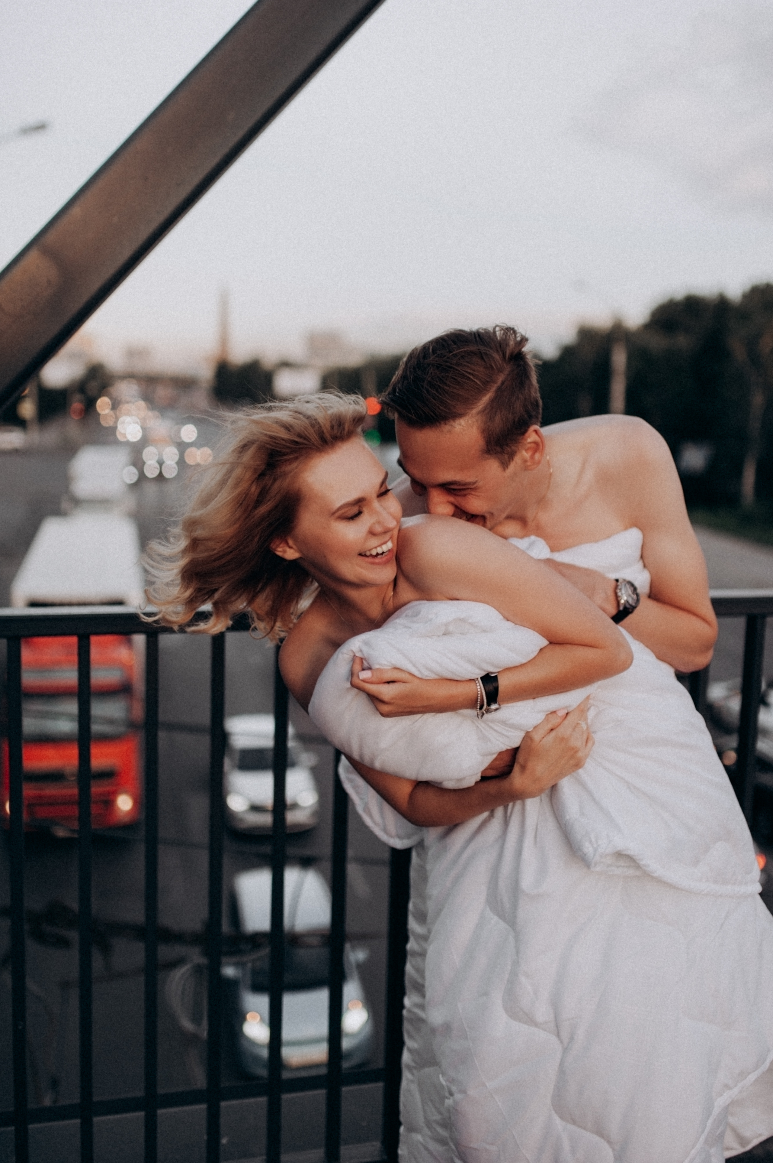 Рома и Маша. Безумие в одеялах. Главная