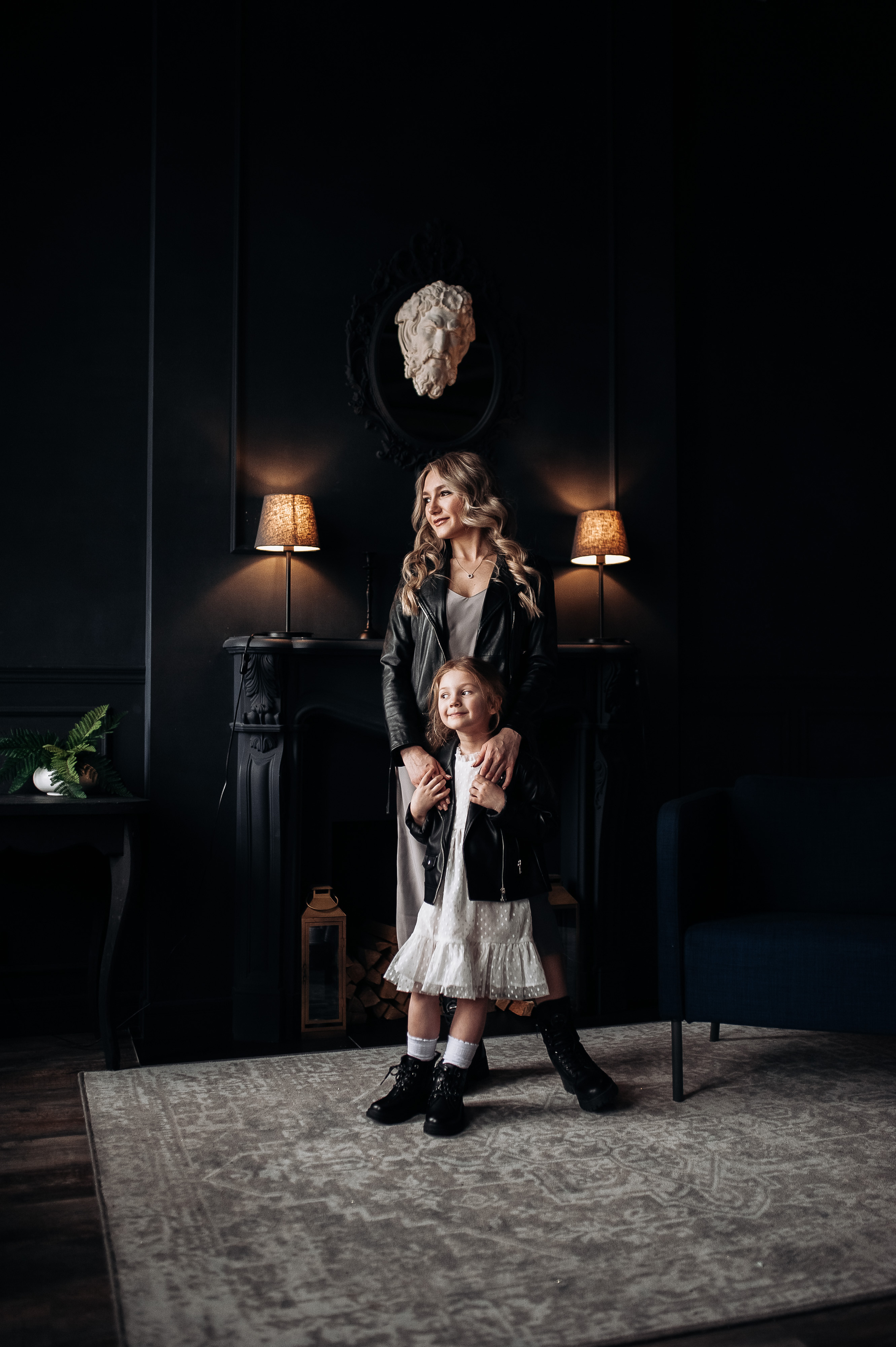 Лена и Алина. Студия. Главная