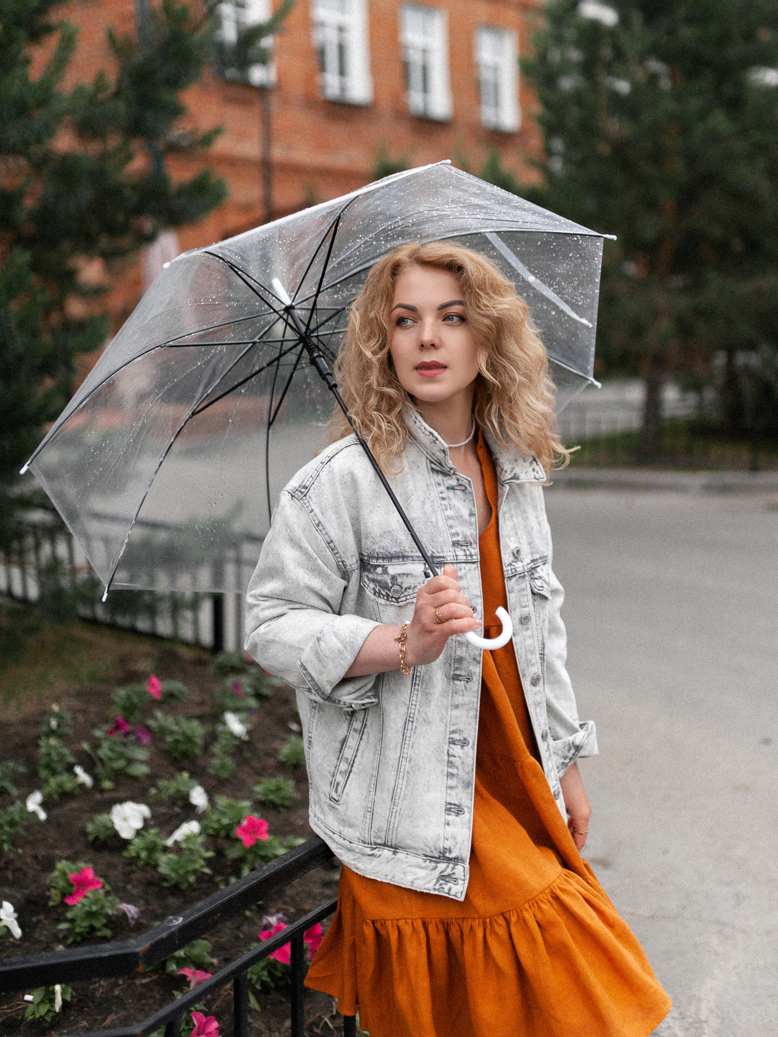 Олеся. Прогулка. Главная