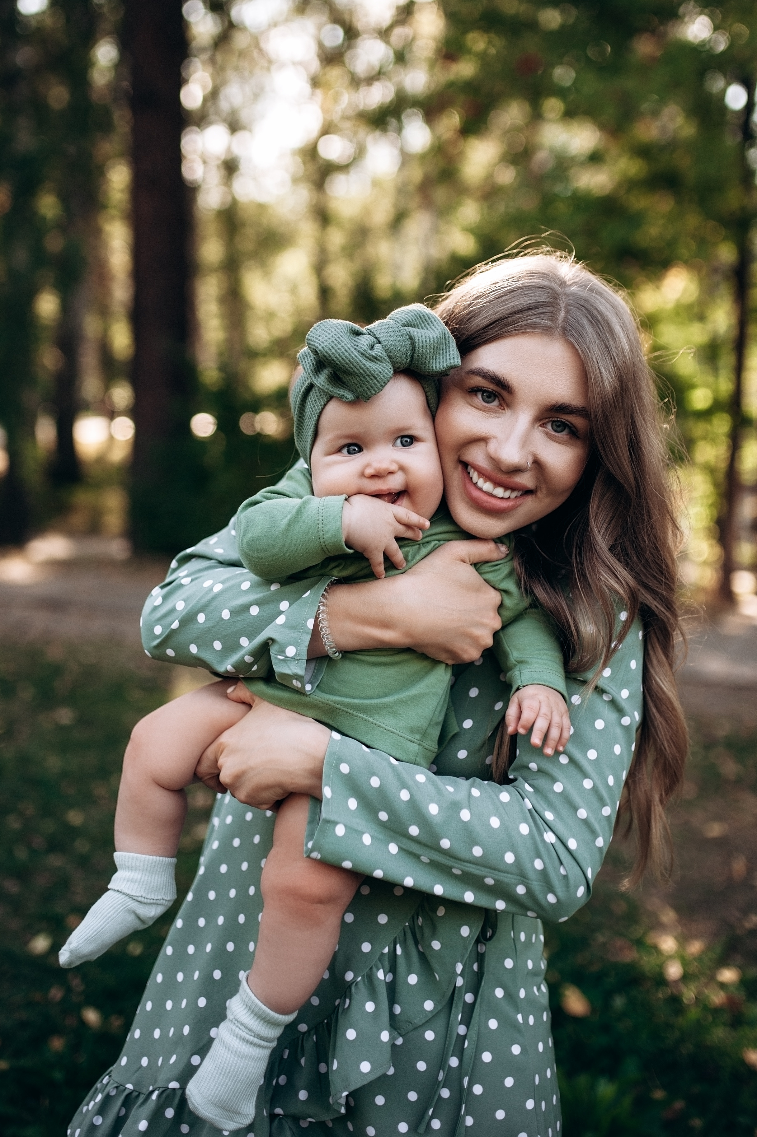 Сергей, Рита и Тоня. Прогулка. Главная