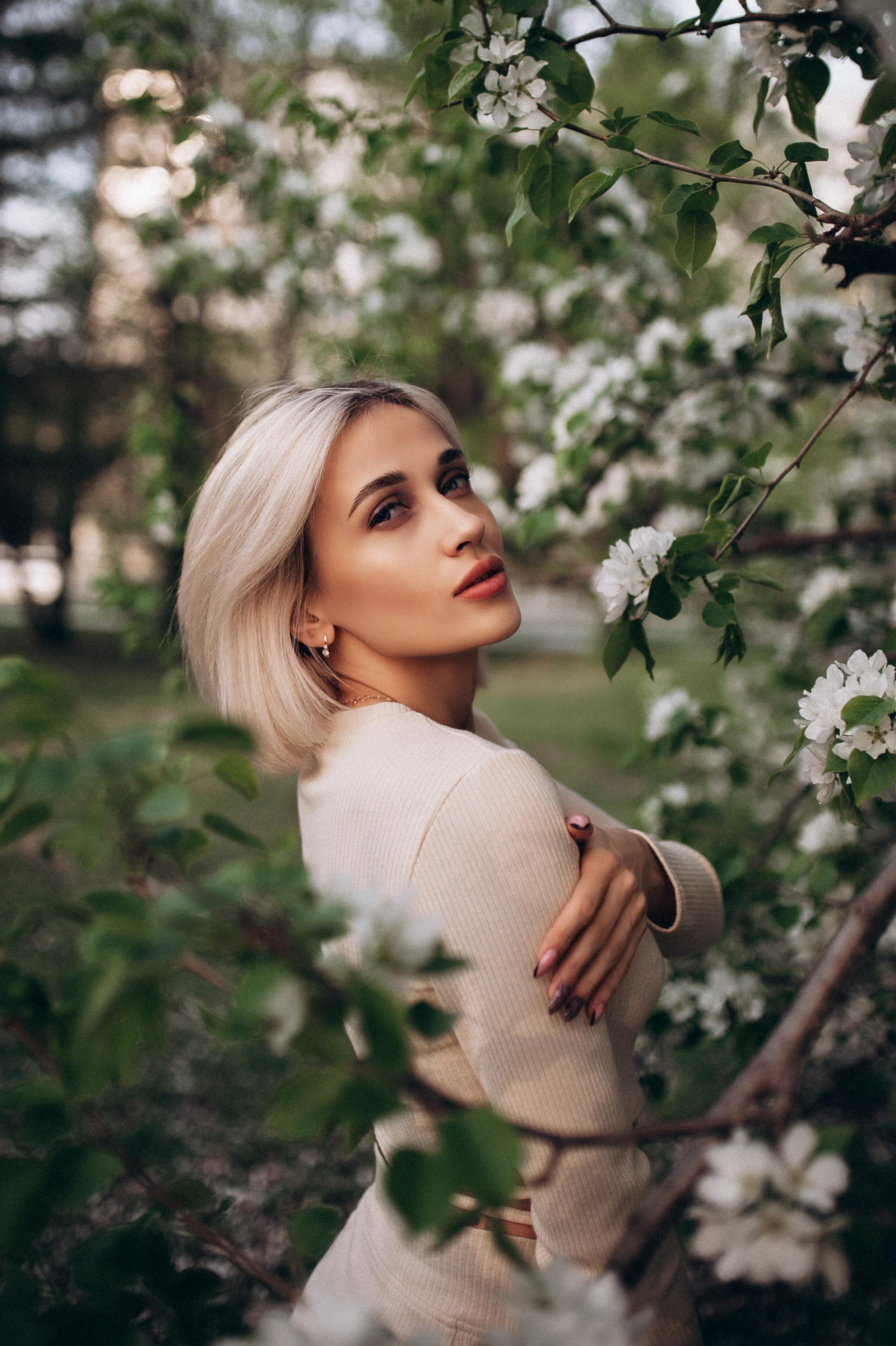 Рома и Саша. В цветении. Главная