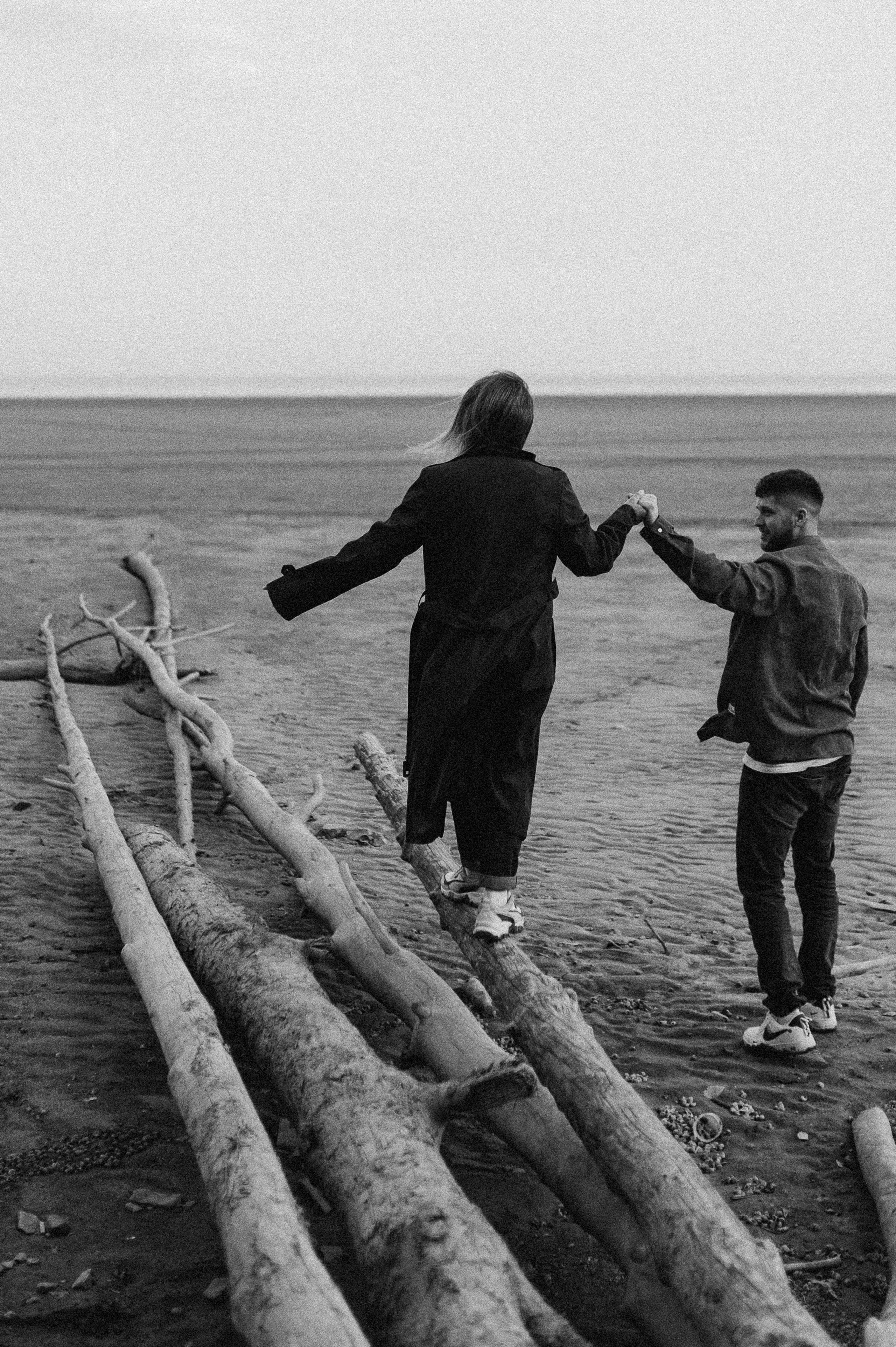 Саша и Марго. Прогулка. Главная