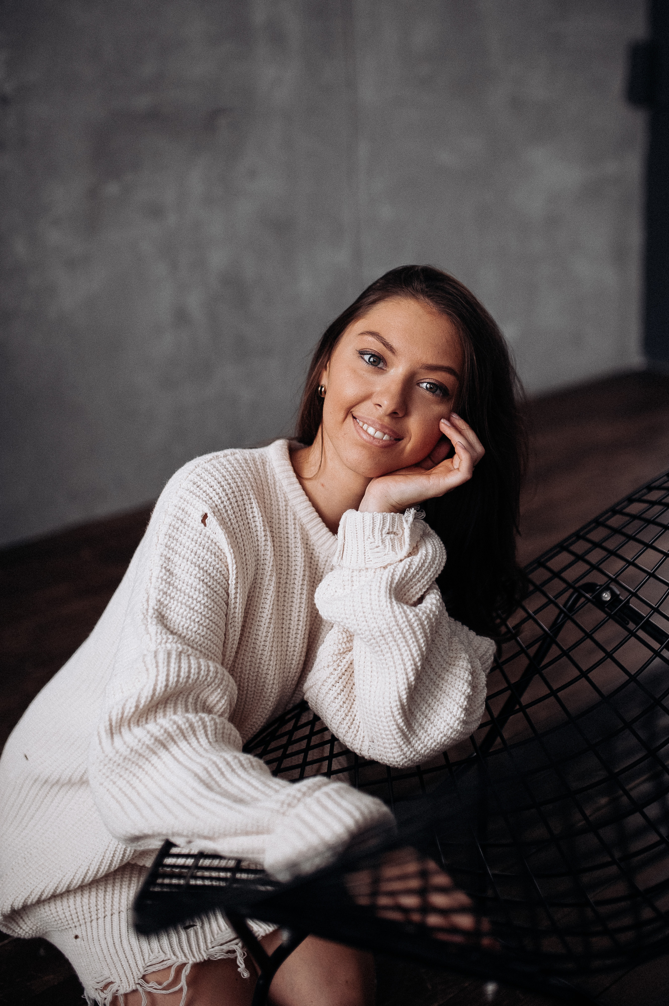 Вика и Матвей. Новогодняя. Главная