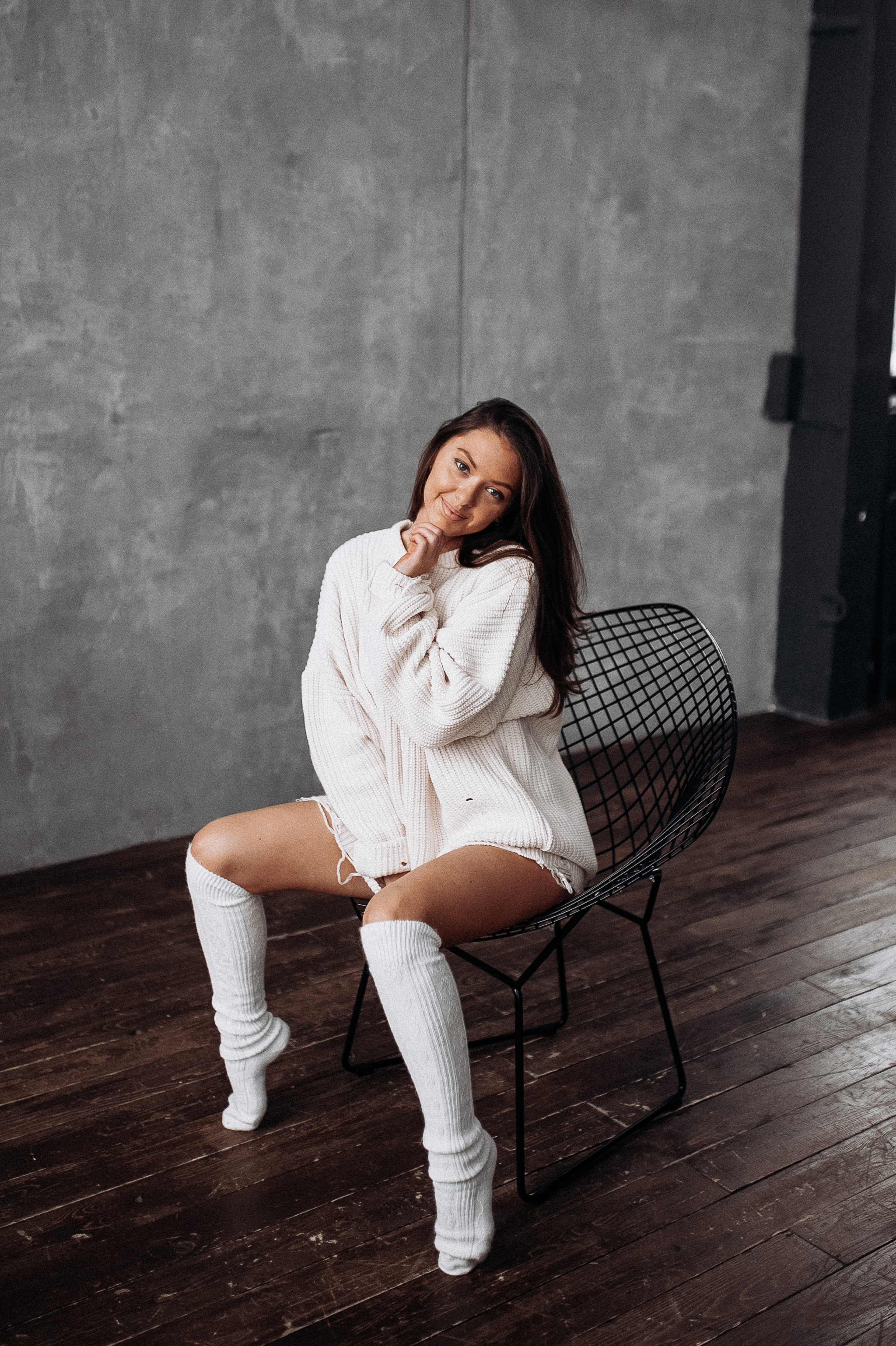 Вика и Матвей. Новогодняя. Главная