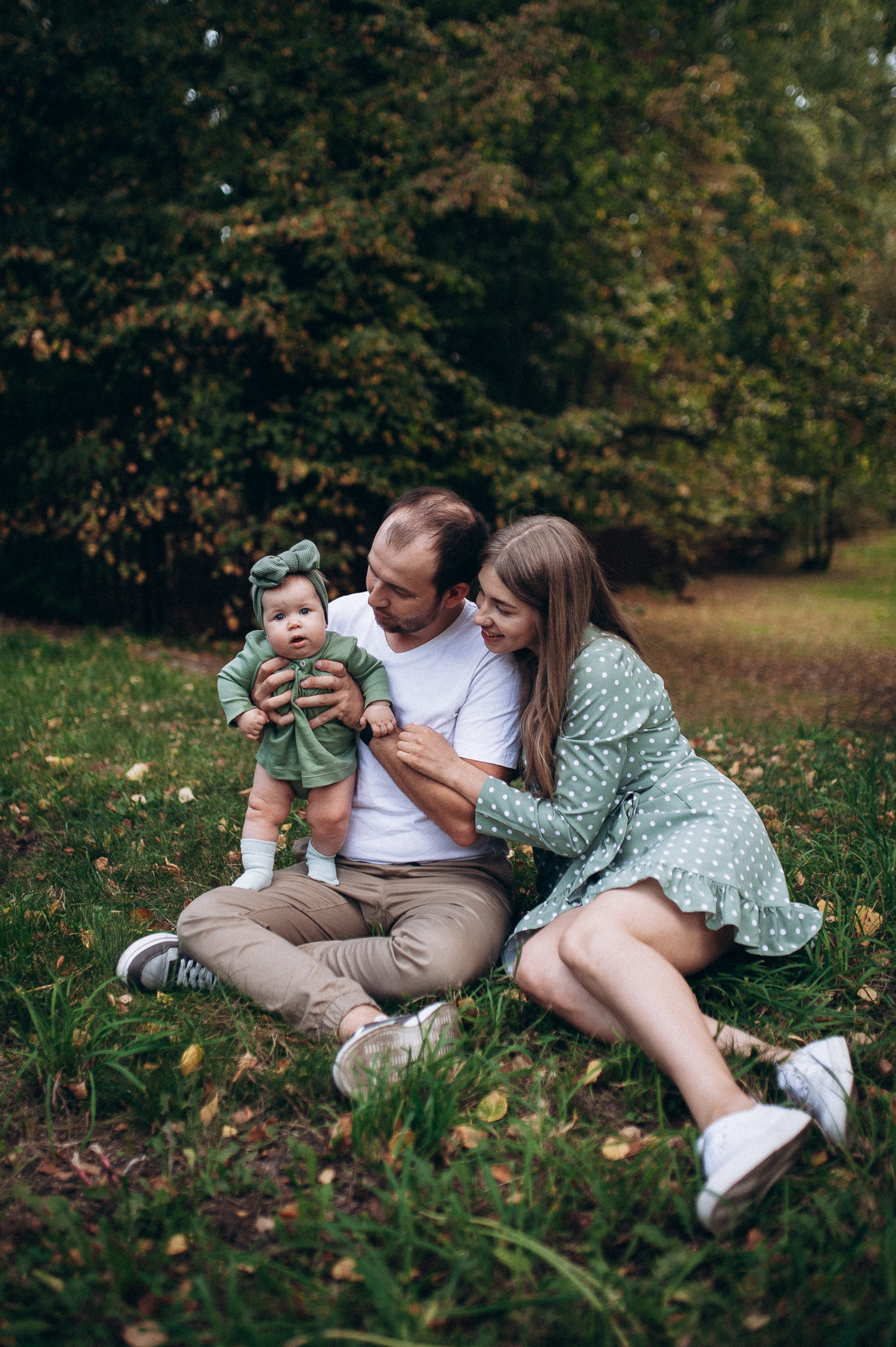 Сергей, Рита и Тоня. Прогулка. Главная