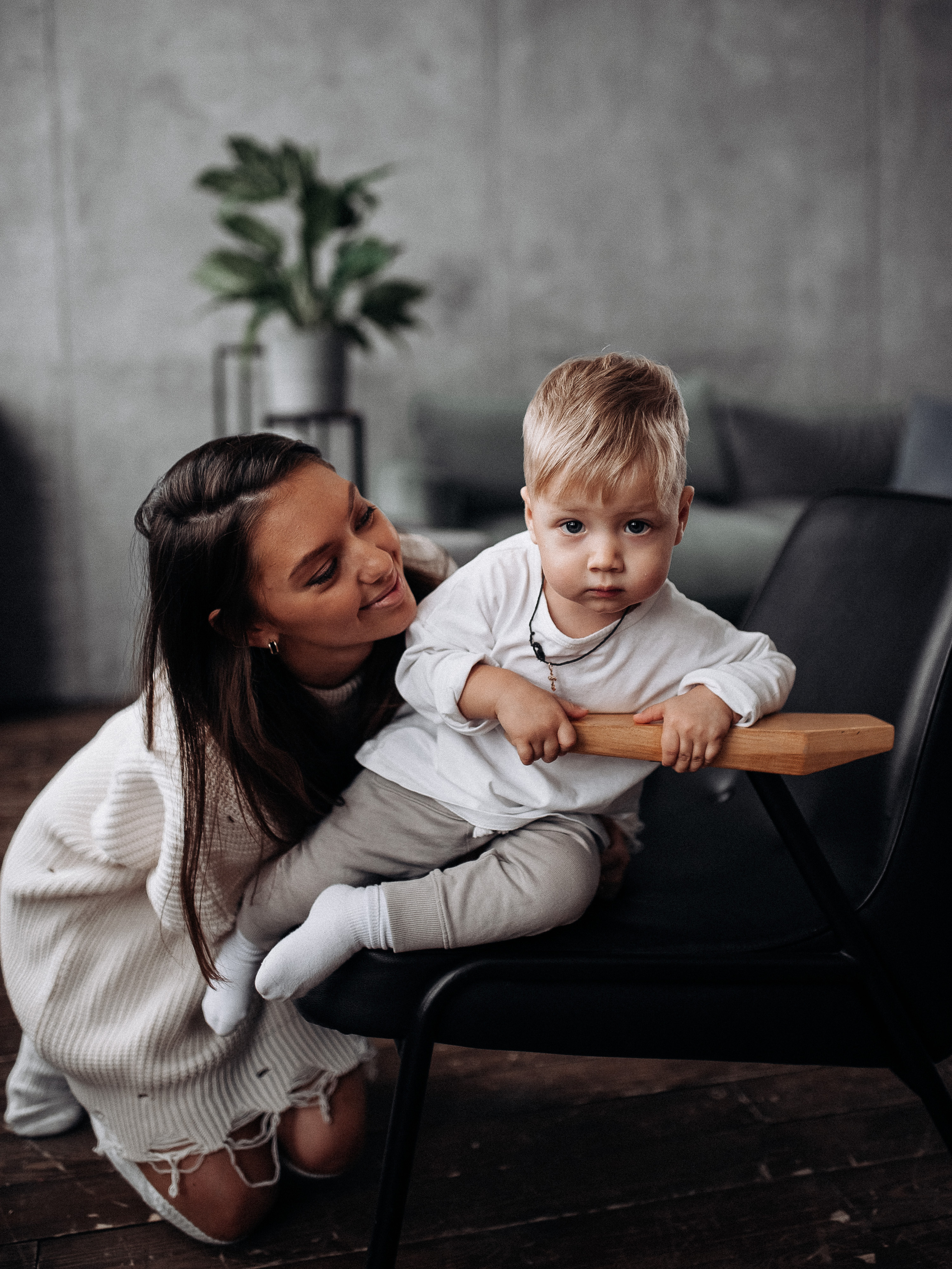 Вика и Матвей. Новогодняя. Главная