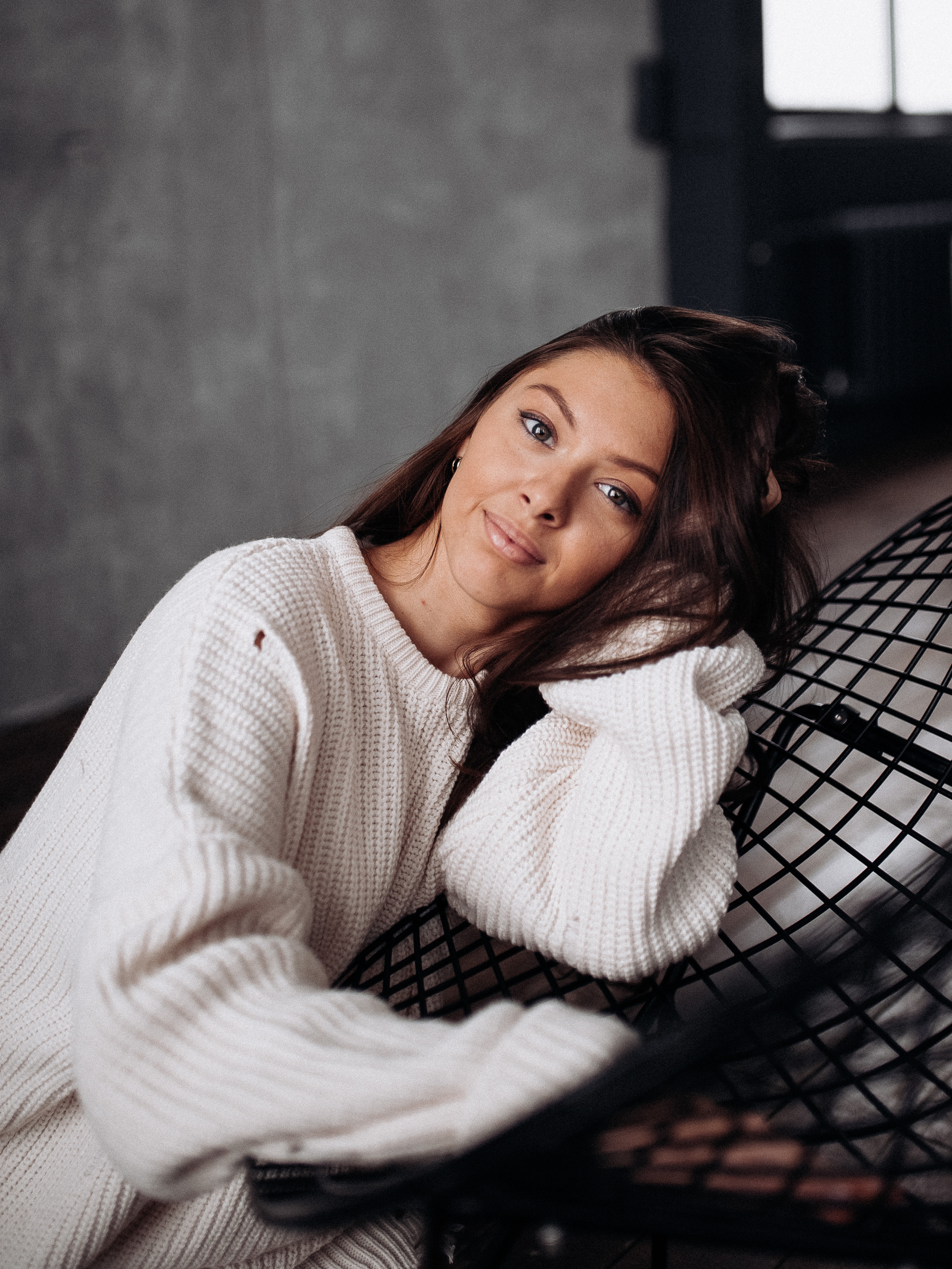 Вика и Матвей. Новогодняя. Главная