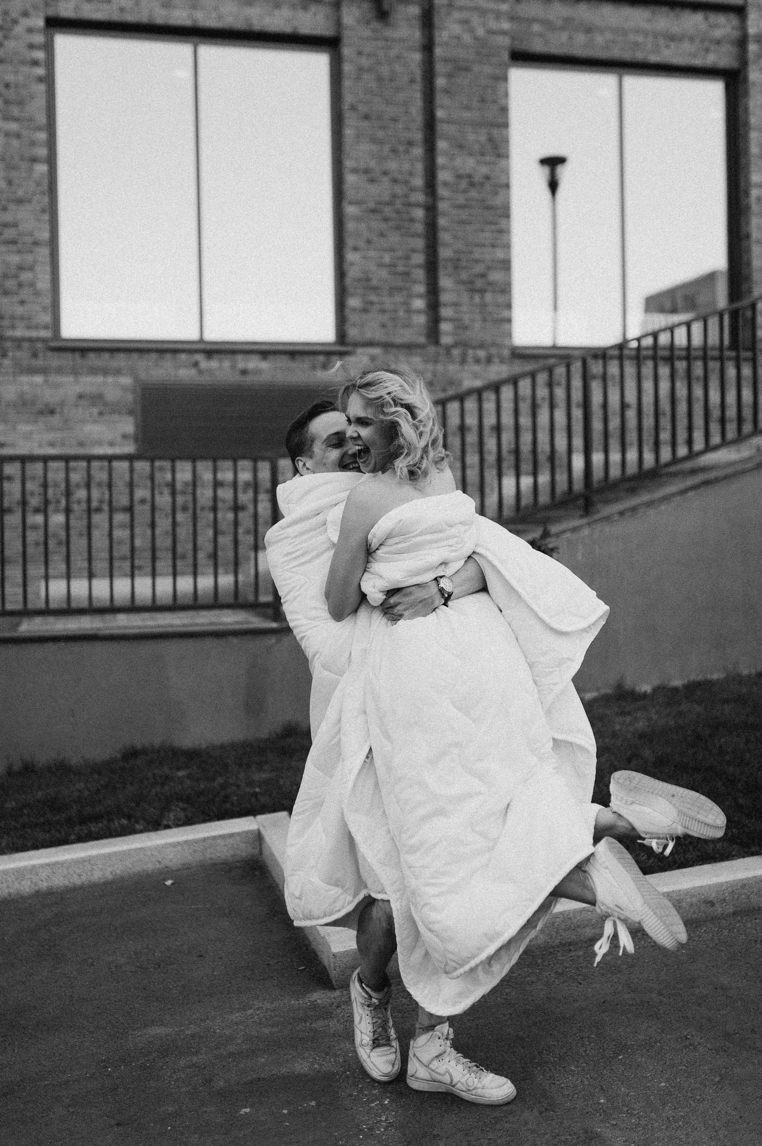 Рома и Маша. Безумие в одеялах. Главная